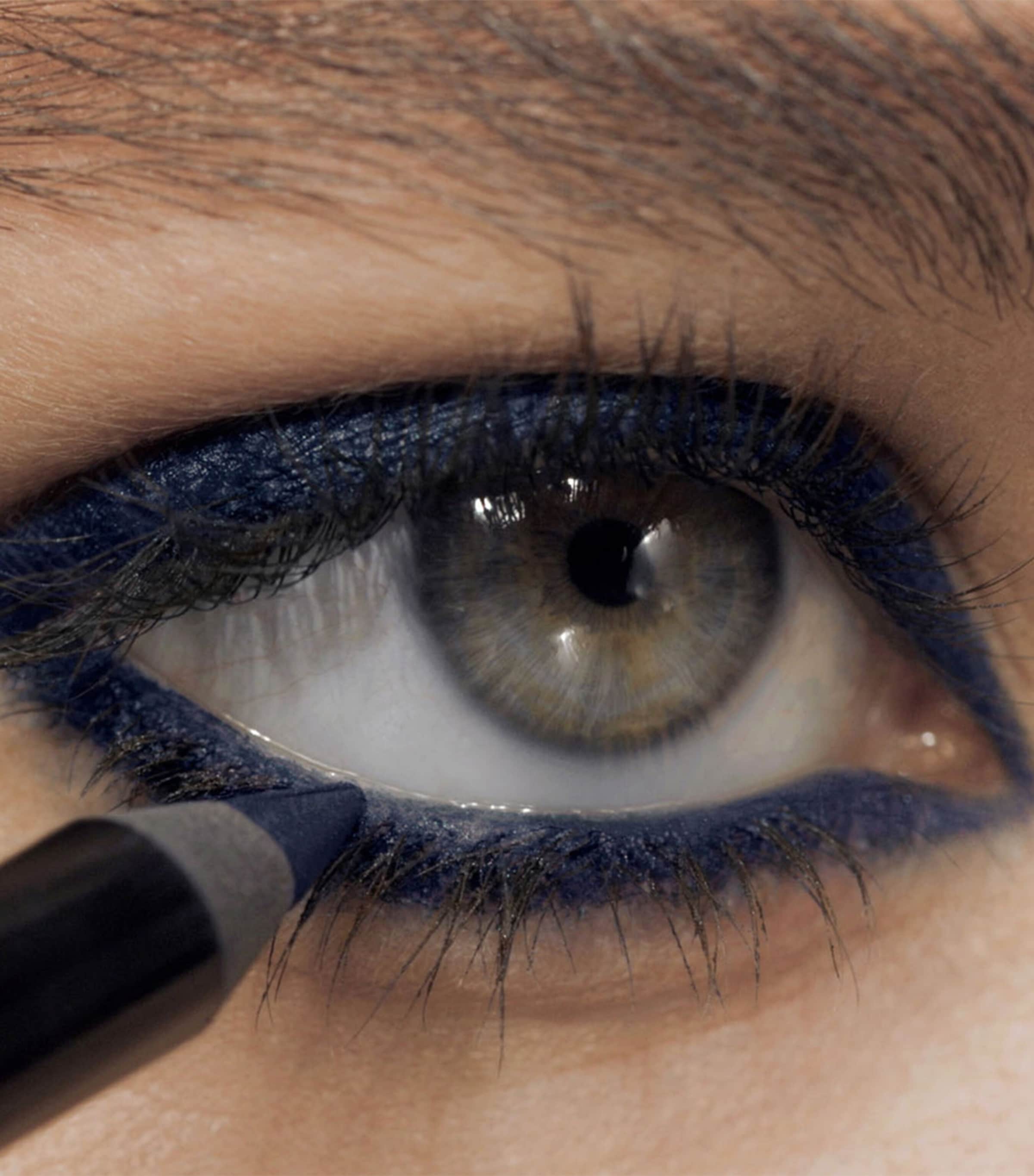 Satin Kajal Eyeliner NAVY NOIR Image 2