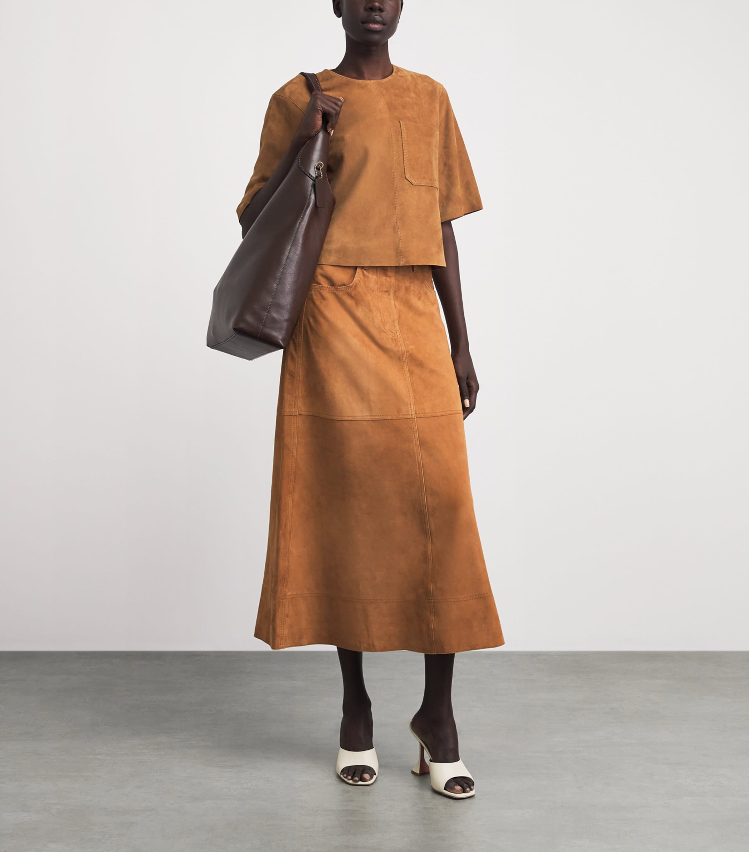 ME+EM Womens Suede Boxy Luxe T-Shirt Cigaro Brown Image 2