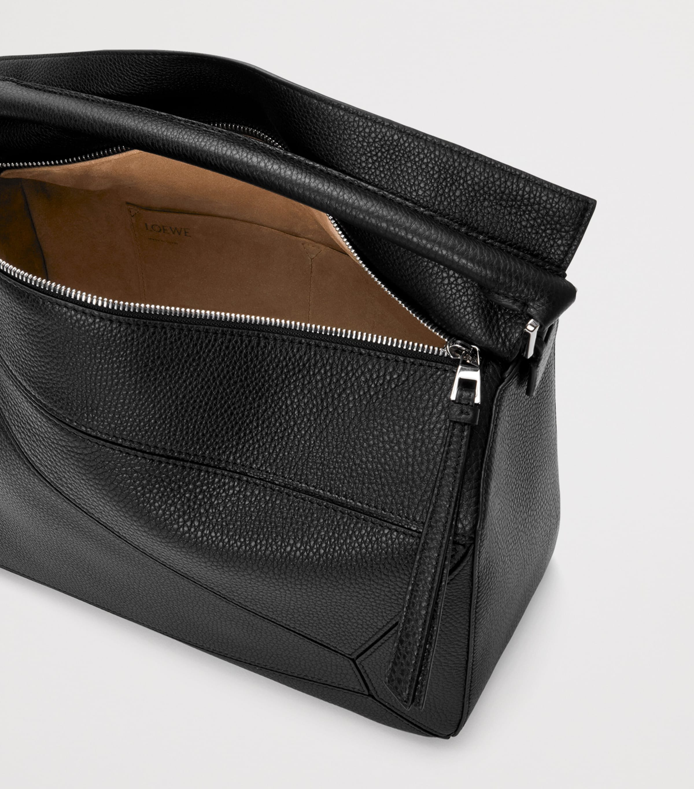 Large Leather Puzzle Edge Top-Handle Bag BLACK Image 6