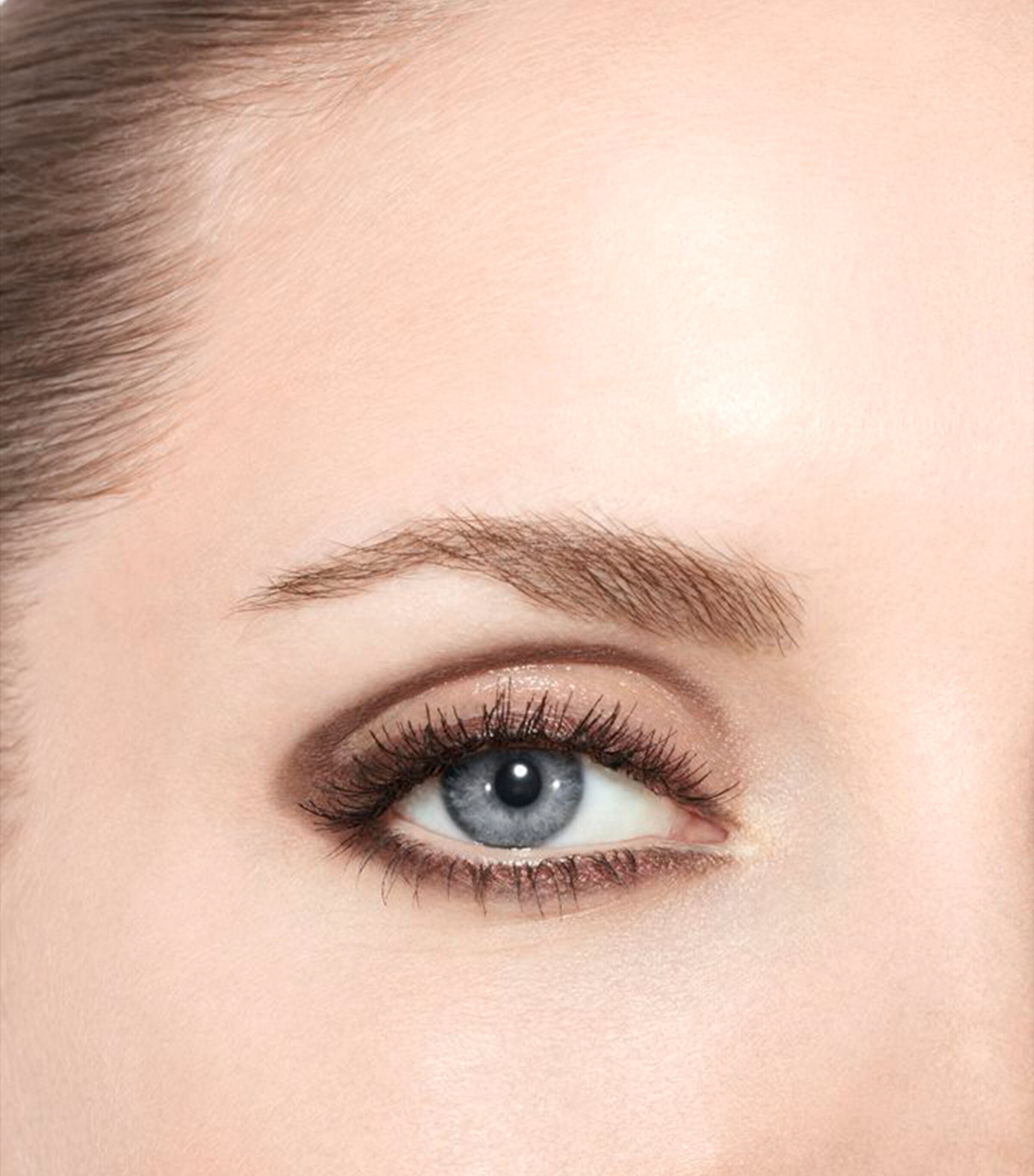 CHANEL STYLO OMBRE ET CONTOUR 3-In-1 Eyeshadow-Eyeliner-Kohl Pencil | Make-up | Eyes | Eyeshadows | Designers | CHANEL | Beauty CHANEL STYLO OMBRE ET CONTOUR 3-In-1 Eyeshadow-Eyeliner-Kohl Pencil | Make-up | Eyes | Eyeshadows | Designers | CHANEL | Beauty