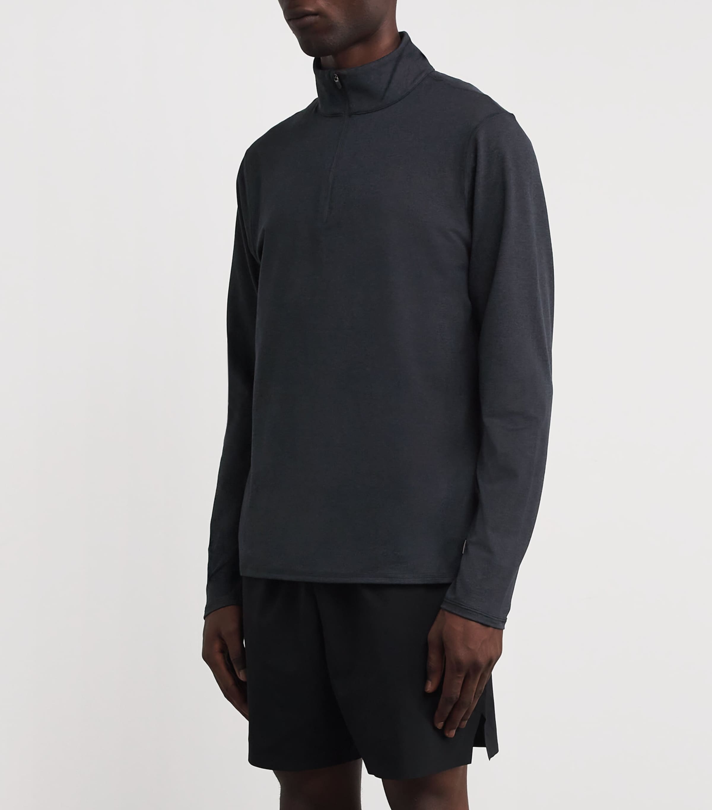 VUORI Mens Quarter-Zip Ponto Sweatshirt Hin/ink Heather Image 3