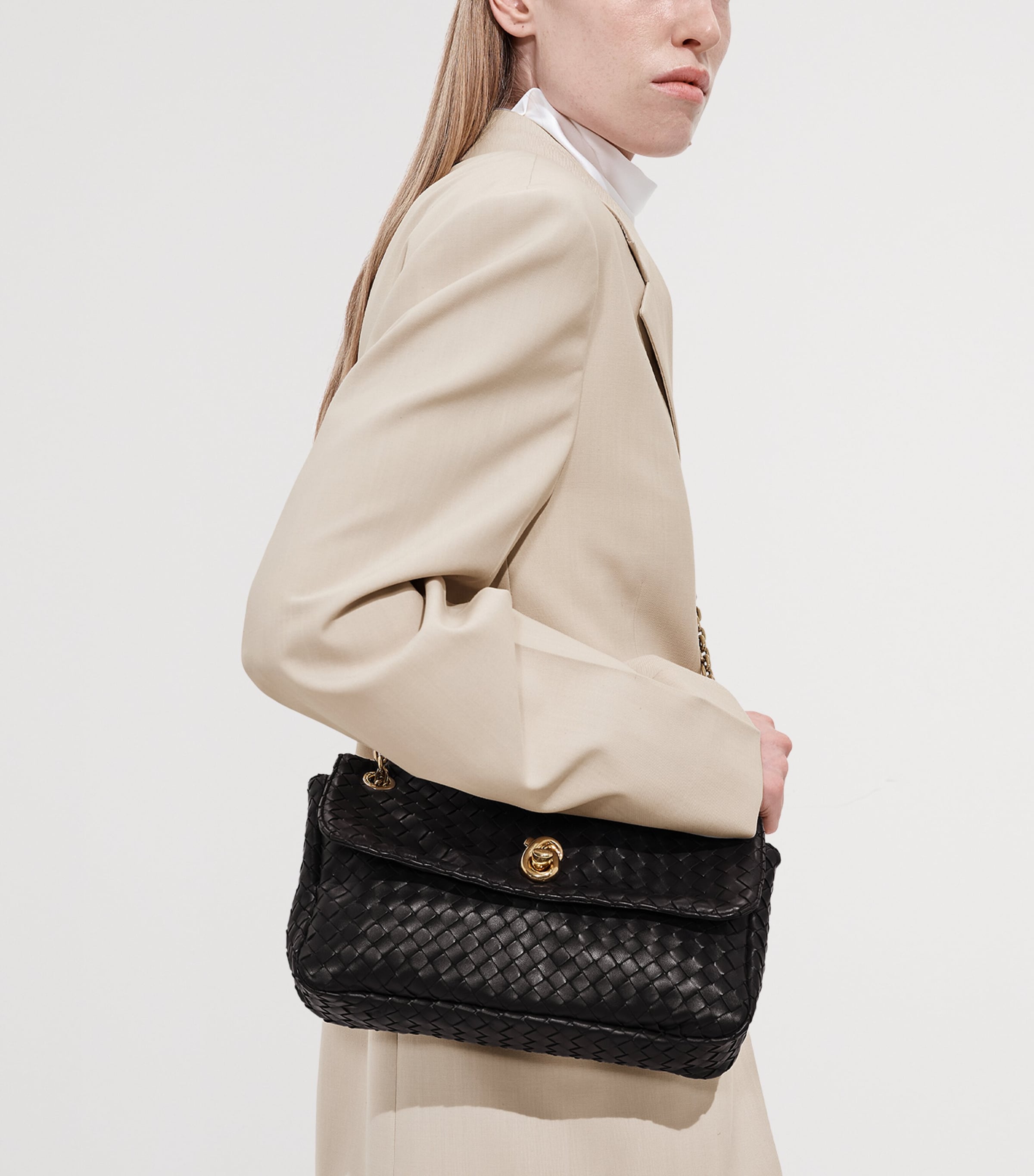 Bottega Veneta Leather Madison Shoulder Bag Image 3