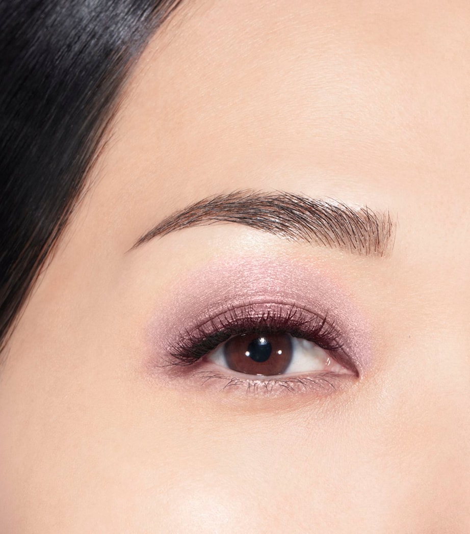 OMBRE ESSENTIELLE Multi-Use Longwearing Eyeshadow GRIS ROSE Image 6