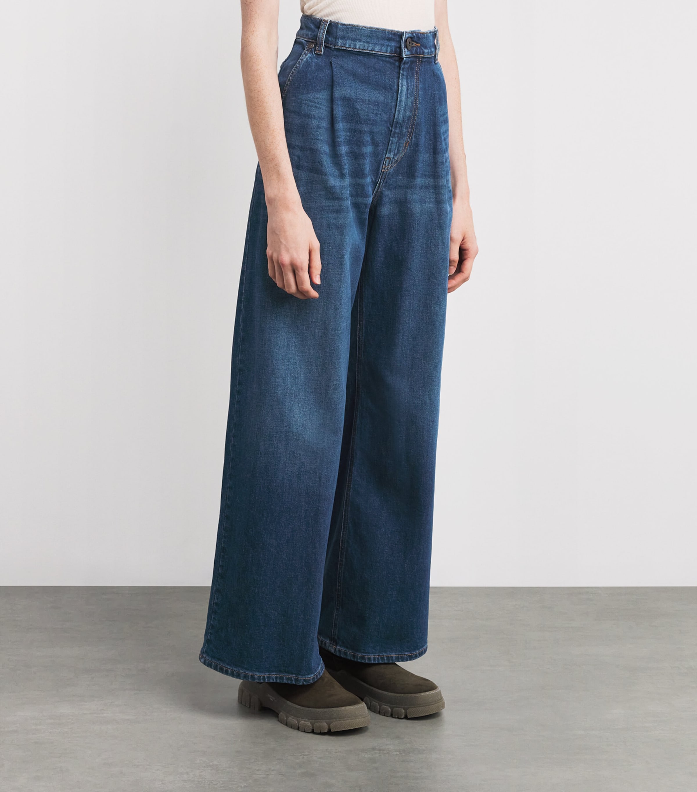 Pleated Wide-Leg Jeans NAVY Image 3