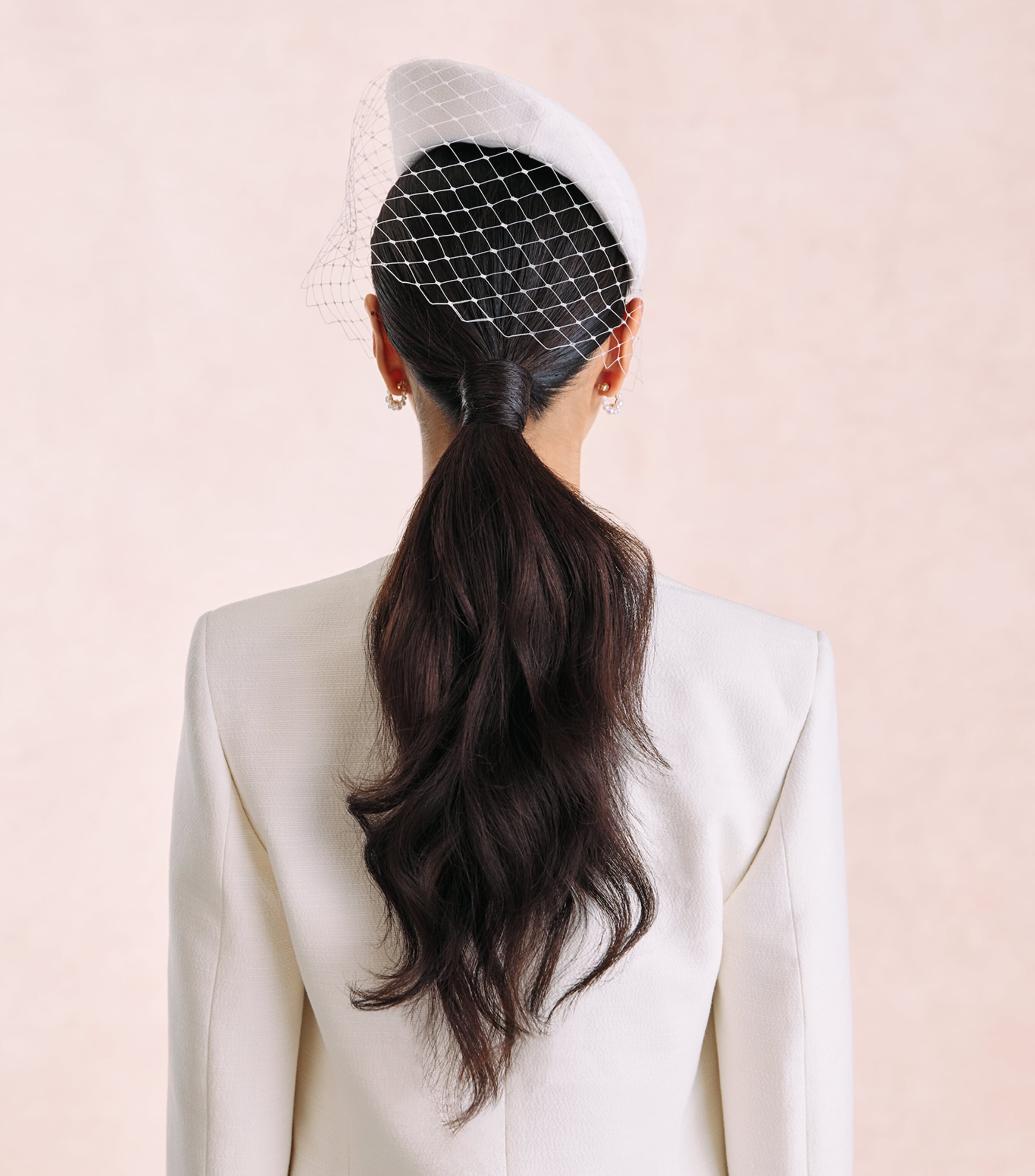 EMILY-LONDON Zellova Pillbox Hat White Image 4