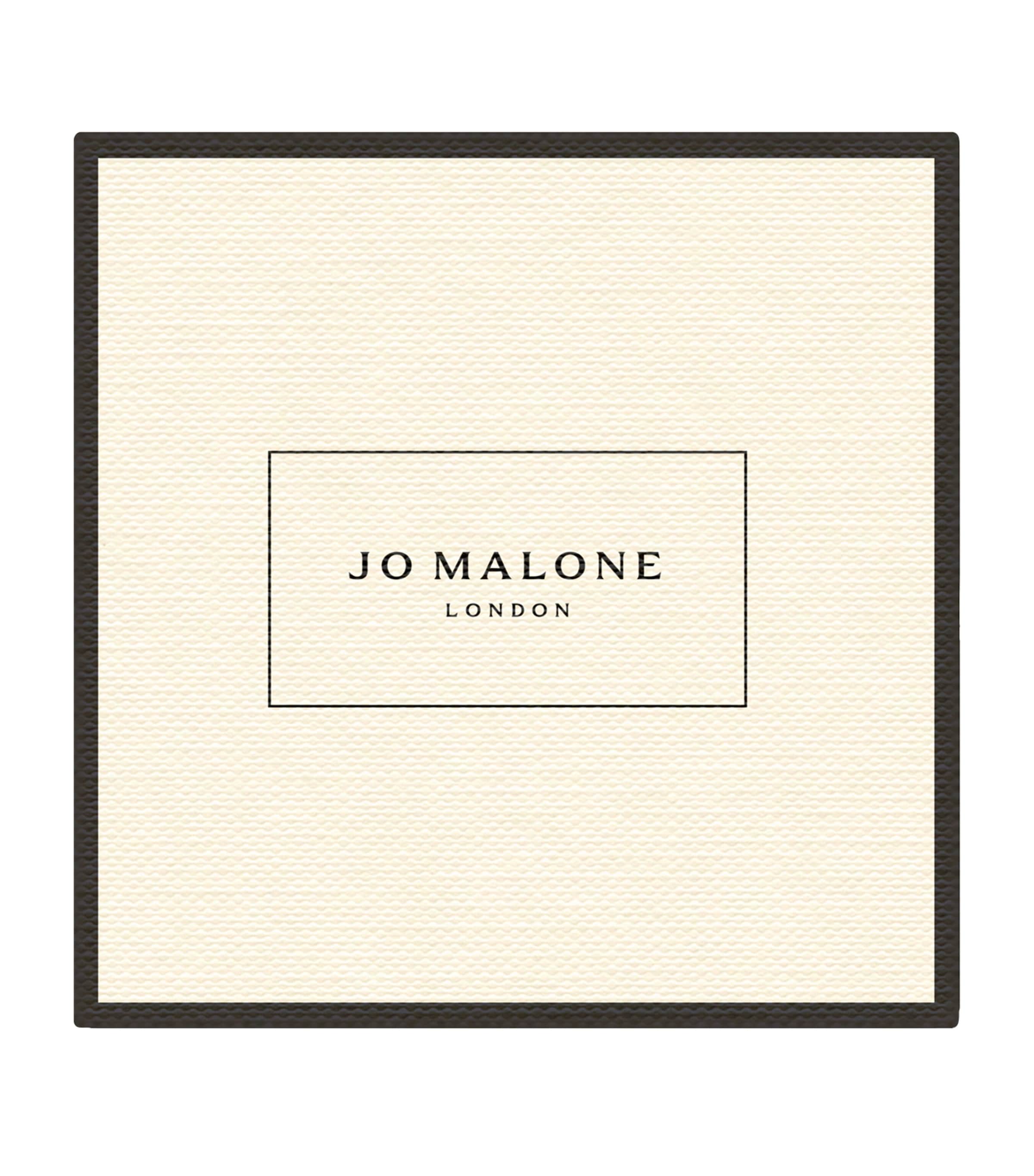 Jo Malone London Limited Edition Green Tomato Vine Candle (300g) Image 5
