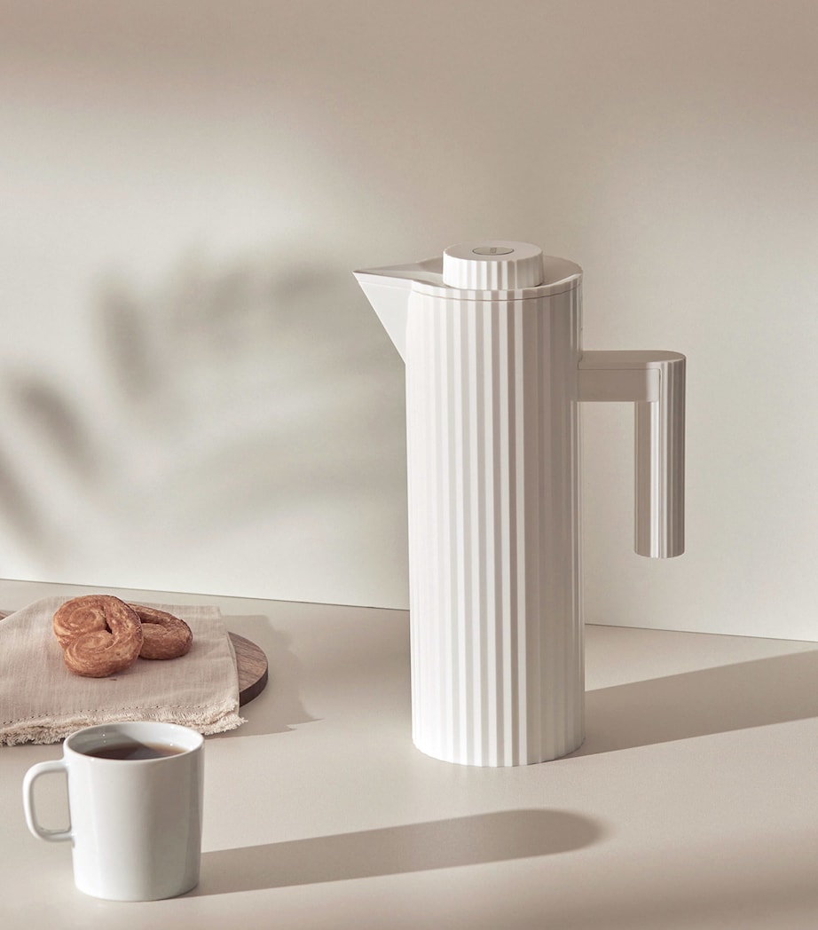 Plissé Vacuum Jug (1L) WHITE Image 3