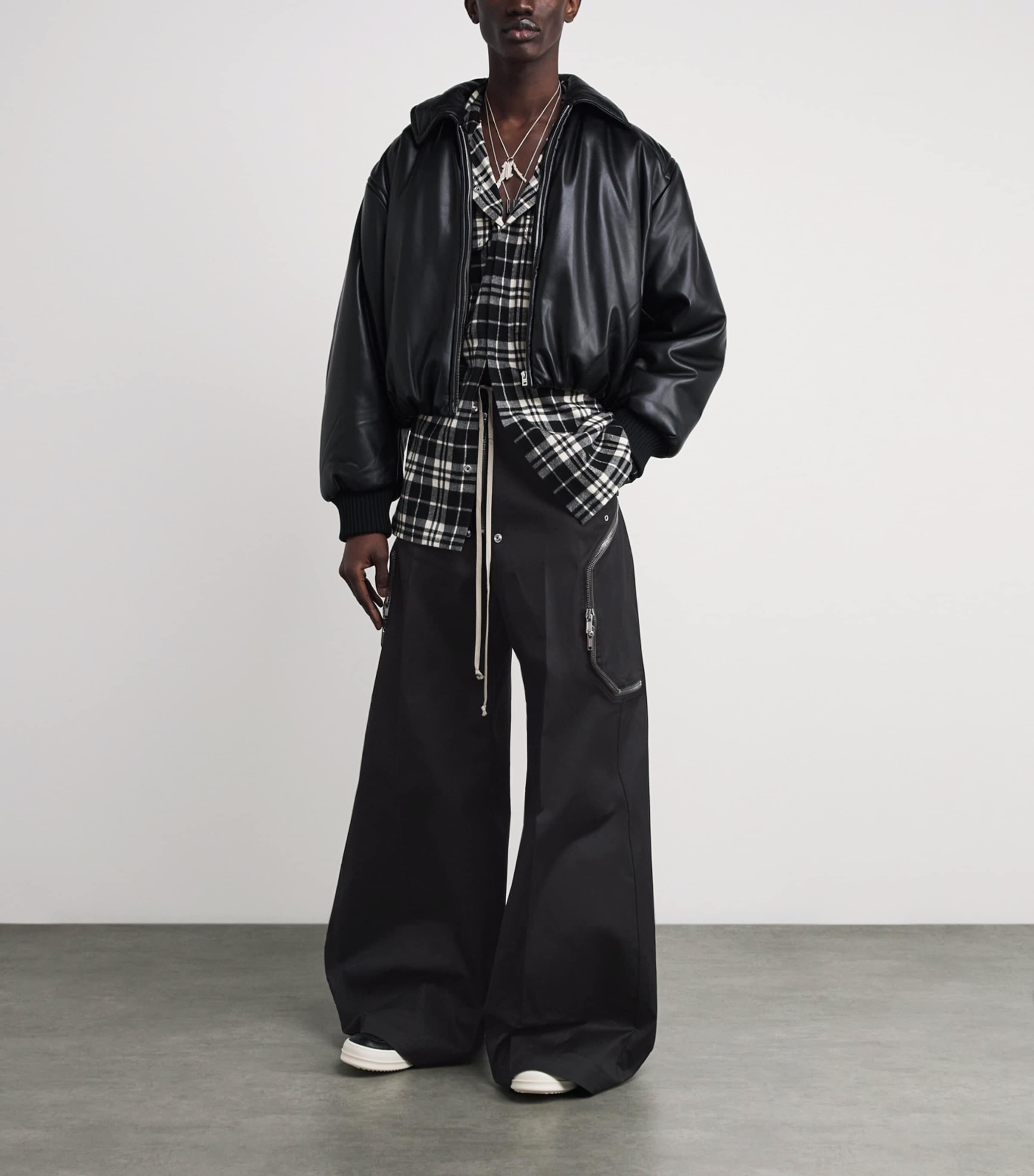 Cotton Heizer Belas Cargo Trousers BLACK/ 09 Image 2