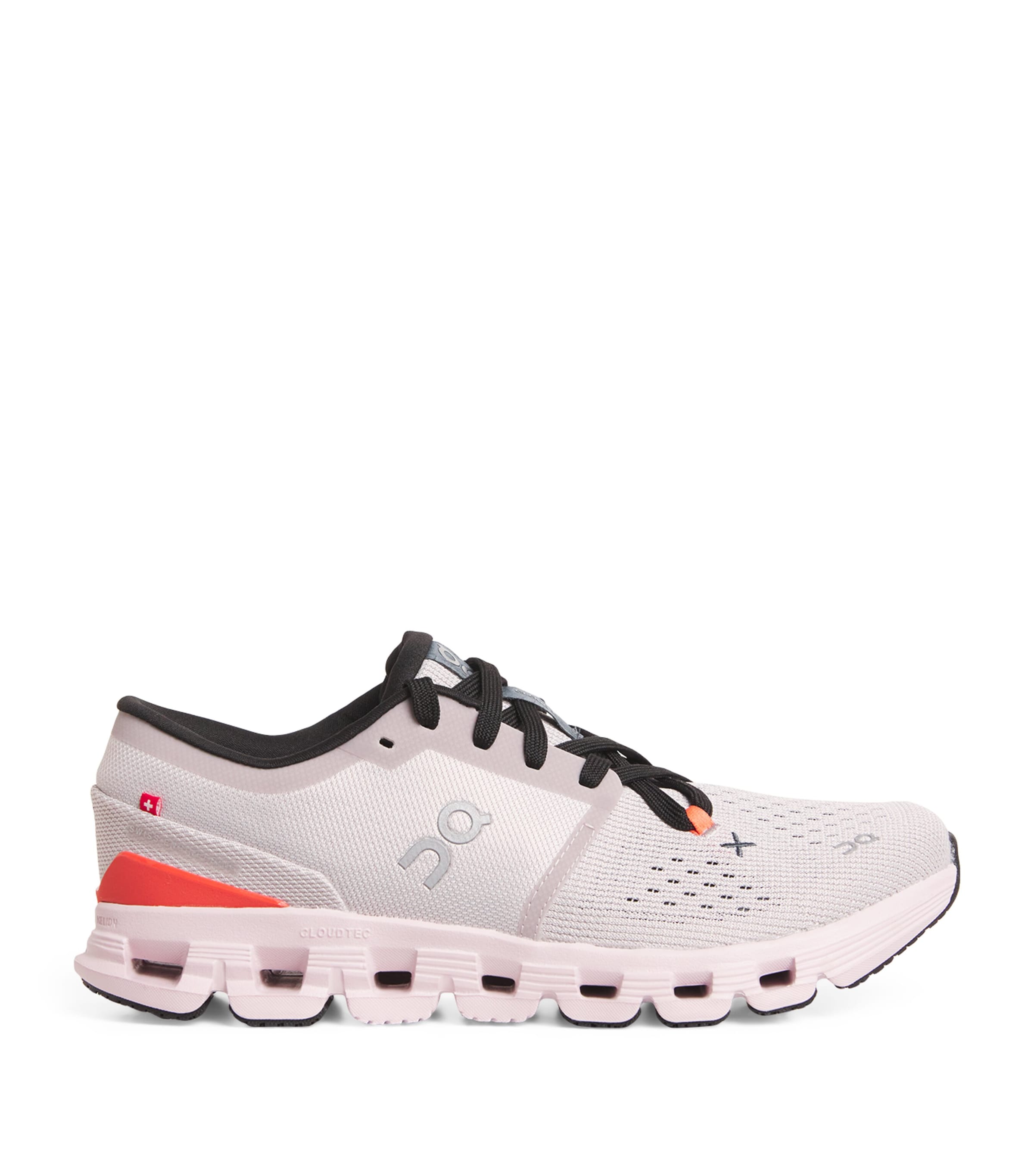 On Running Cloud X 4 Trainers In Silver