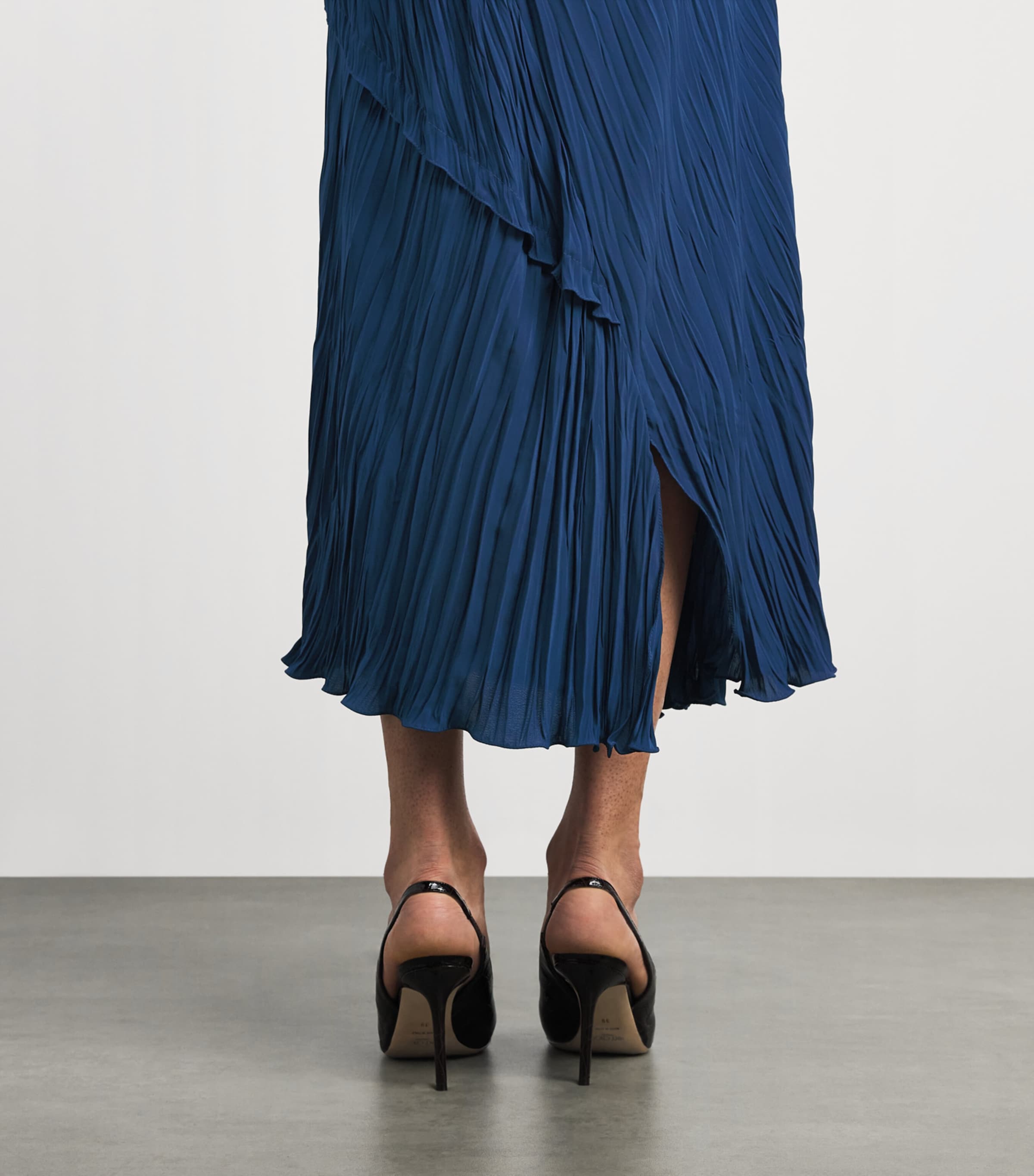 Victoria Beckham Womens Plisse Long-Sleeve Midi Dress Dark Ocean Image 5