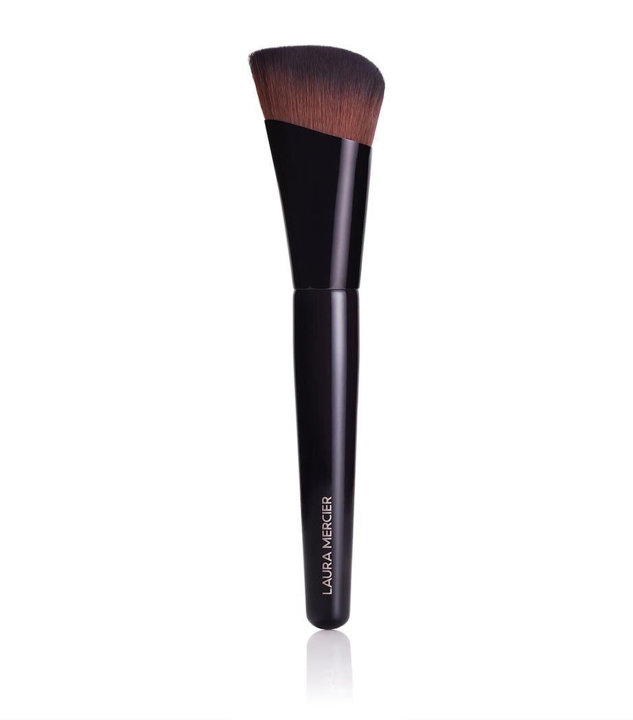 Real Flawless Foundation Brush NO COLOUR Image 1