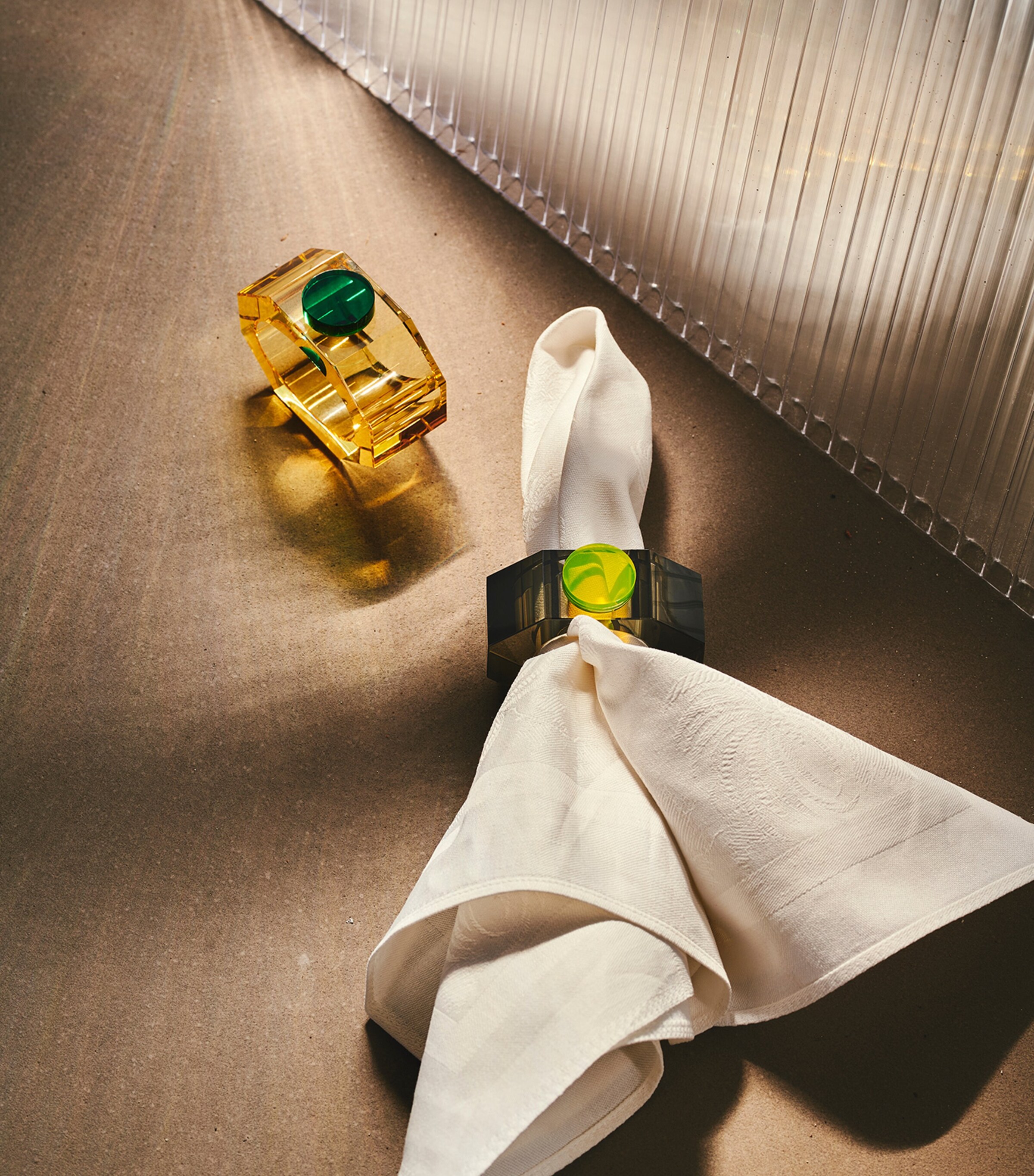 Reflections Copenhagen Set of 2 Crystal Shelby Napkin Rings Yellow & Green Image 3