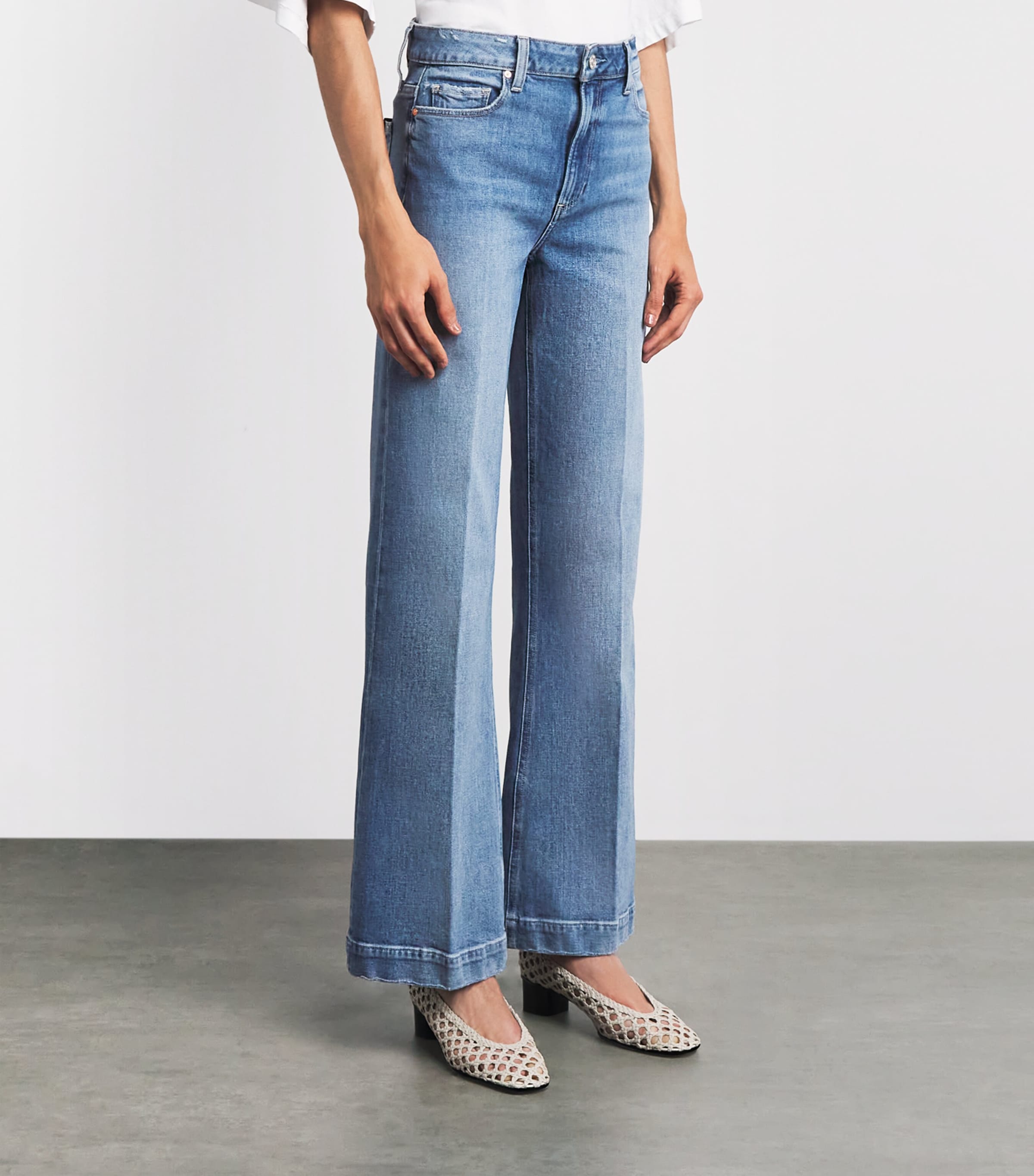 PAIGE Womens Leenah Wide-Leg Jeans Poet Image 4