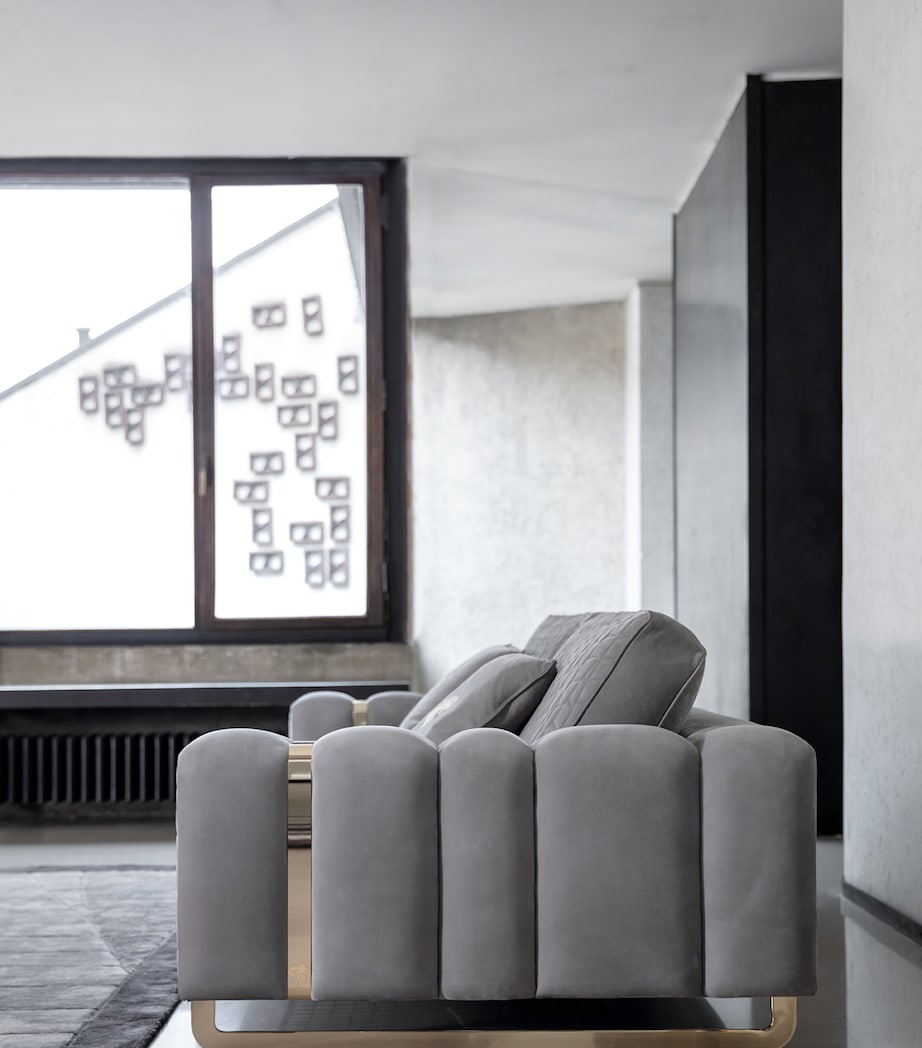 Charisma 3-Seater Sofa GREY Image 5