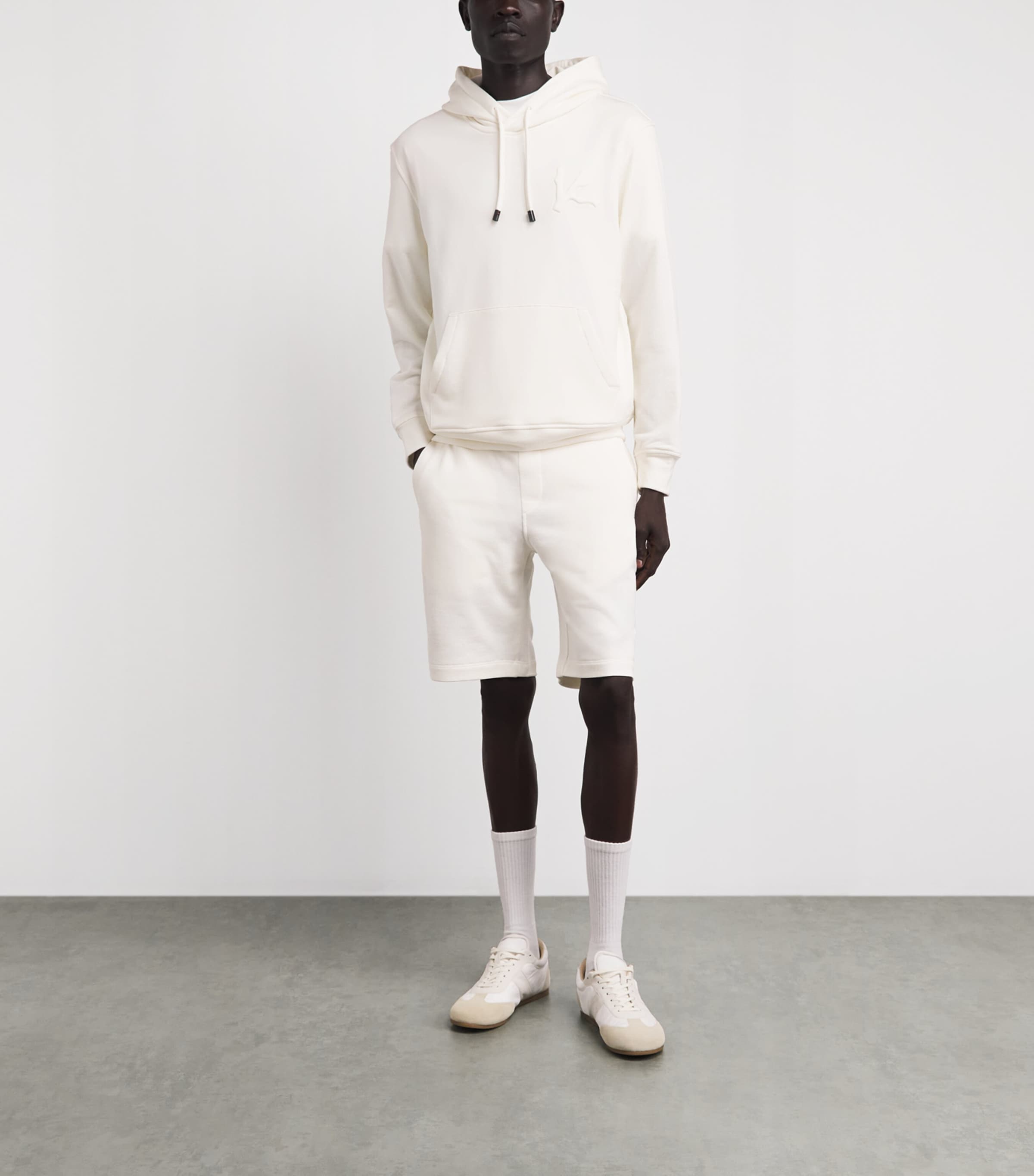 Isaia Drawstring Sweatshorts In White