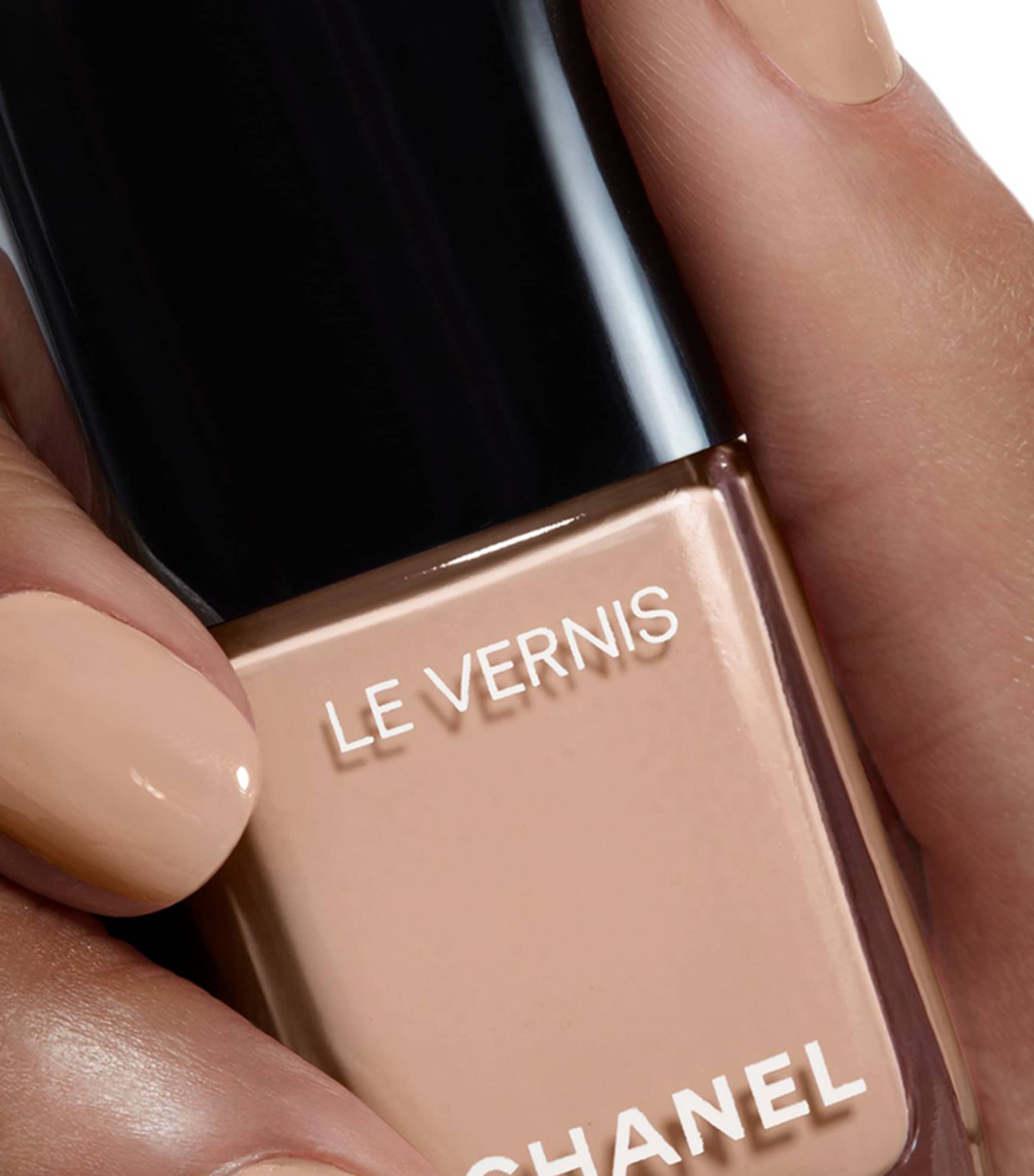 CHANEL LE VERNIS Longwear Nail Colour (13ml) Garconne Image 4