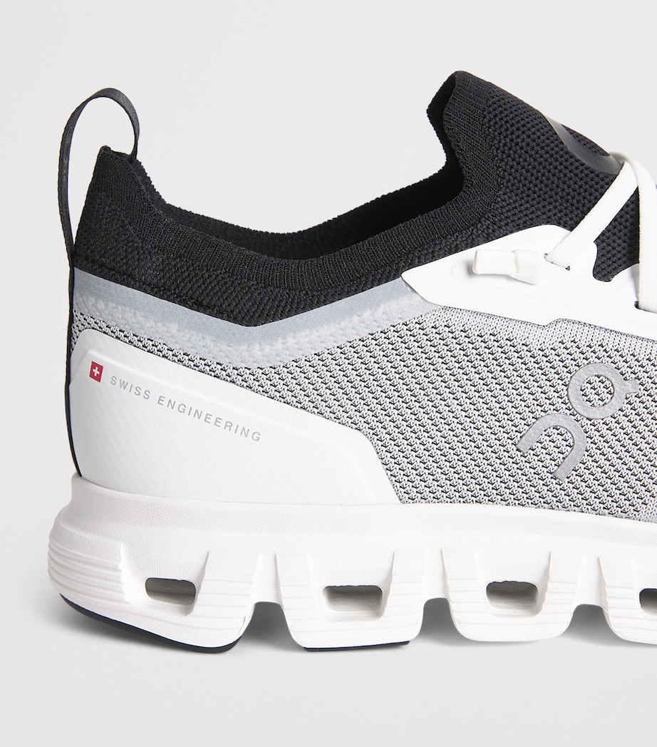 Cloud 6 Versa Trainers WHITE | BLACK Image 7