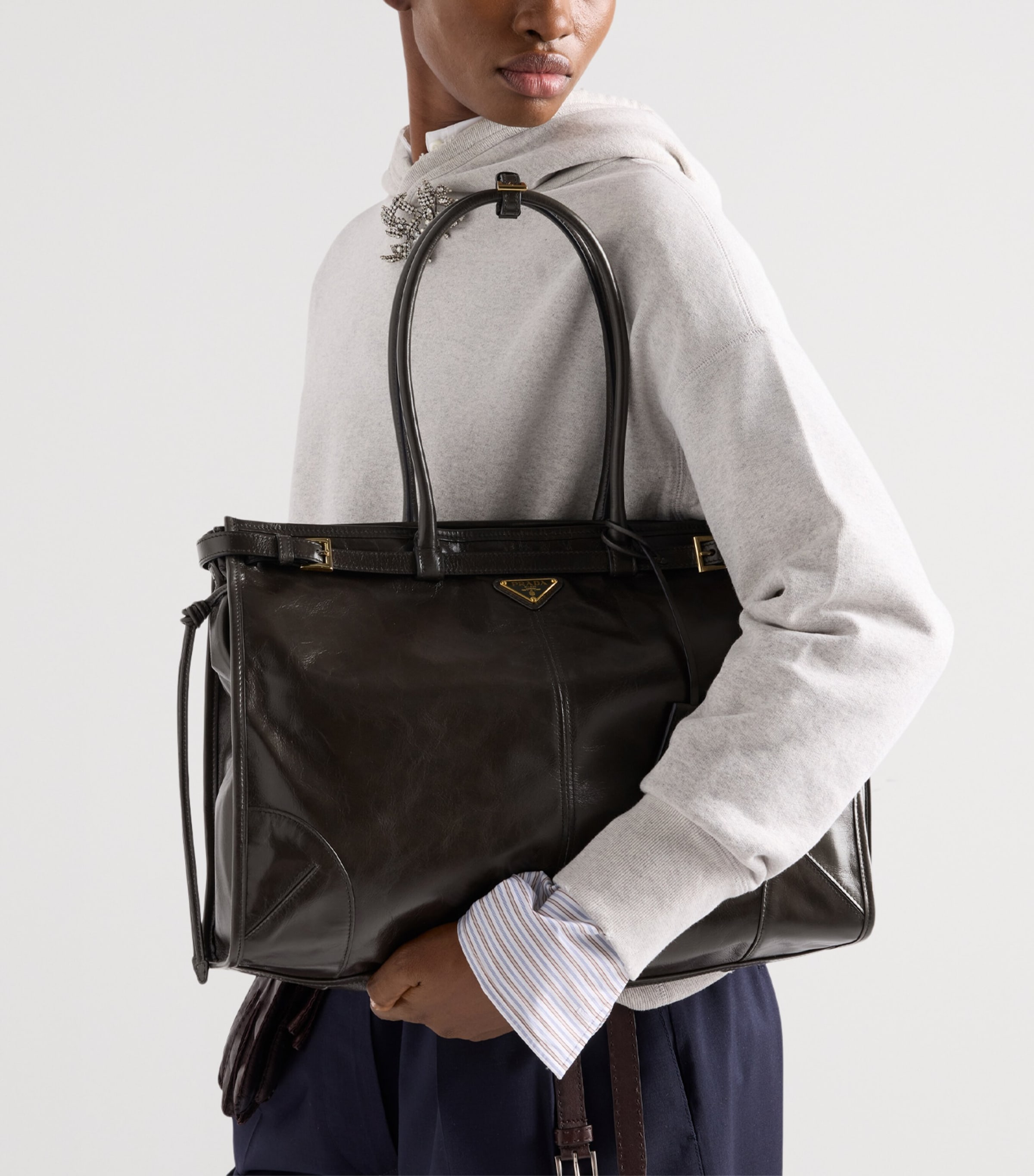 Prada Extra Large Leather Bonnie Shoulder Bag Green Image 2