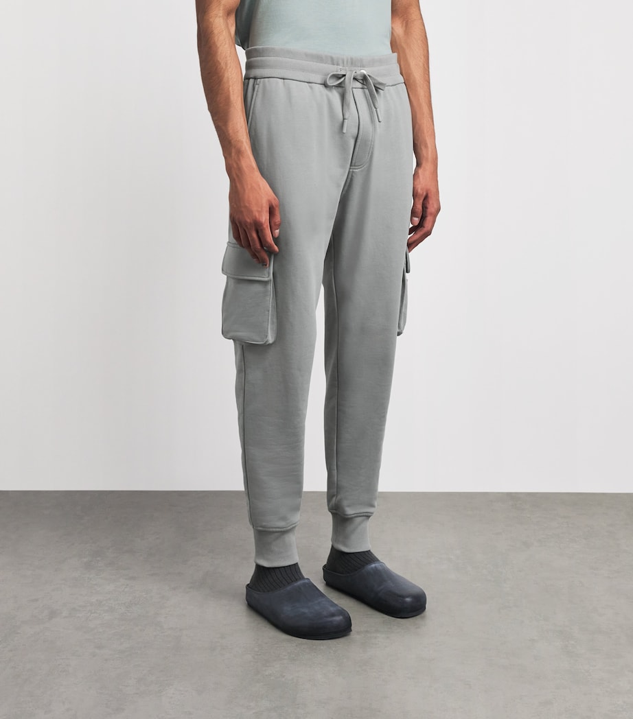 Moose Knuckles Mens Hartsfield Cargo Sweatpants Industry Image 5