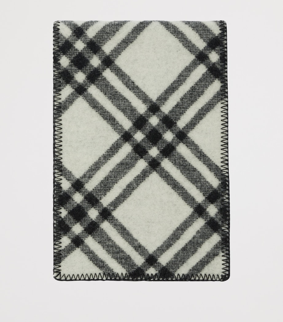Wool Check Scarf BLACK Image 2