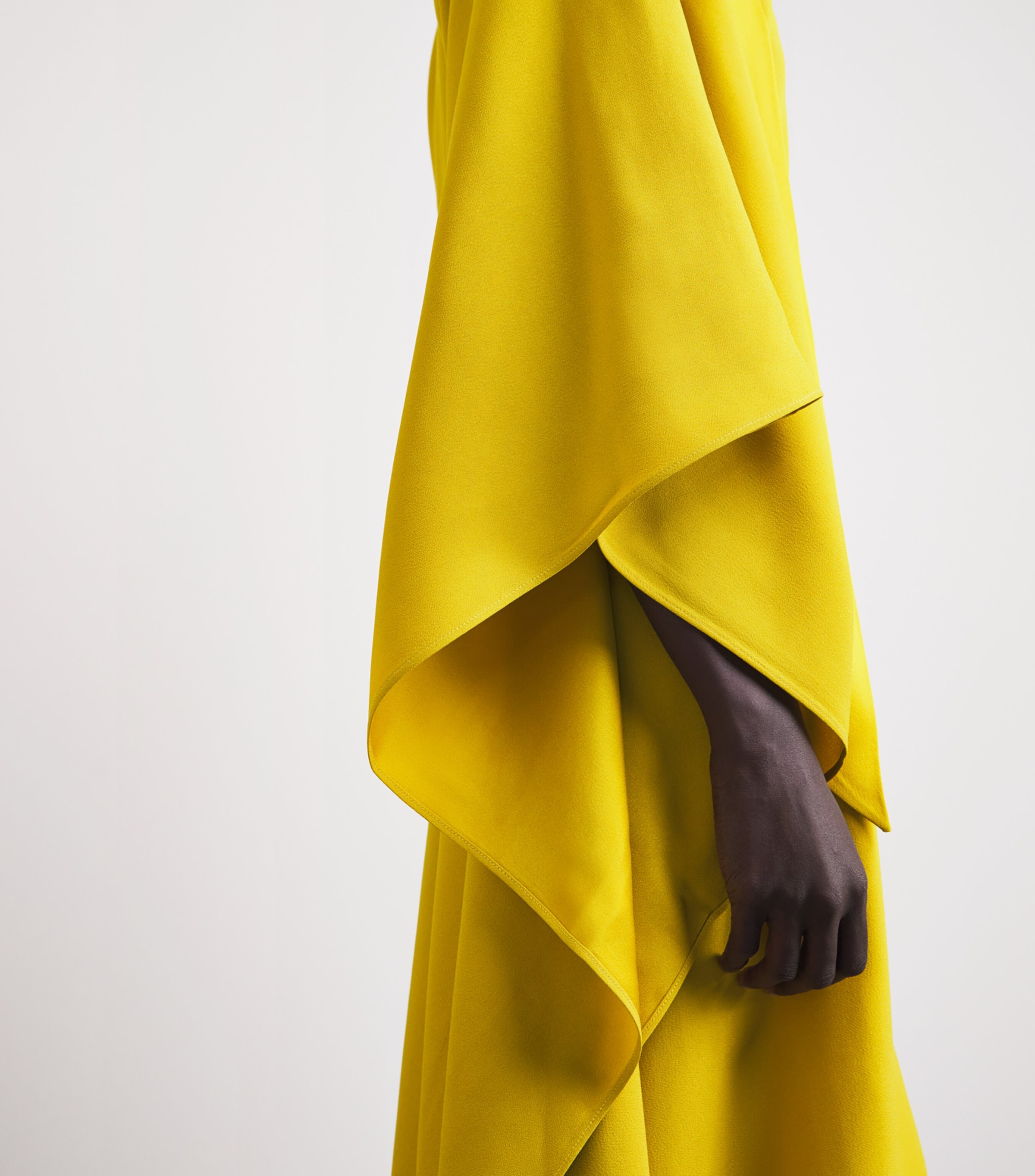 Taller Marmo Womens Crepe Belted La Luna Kaftan Chartreuse Image 3