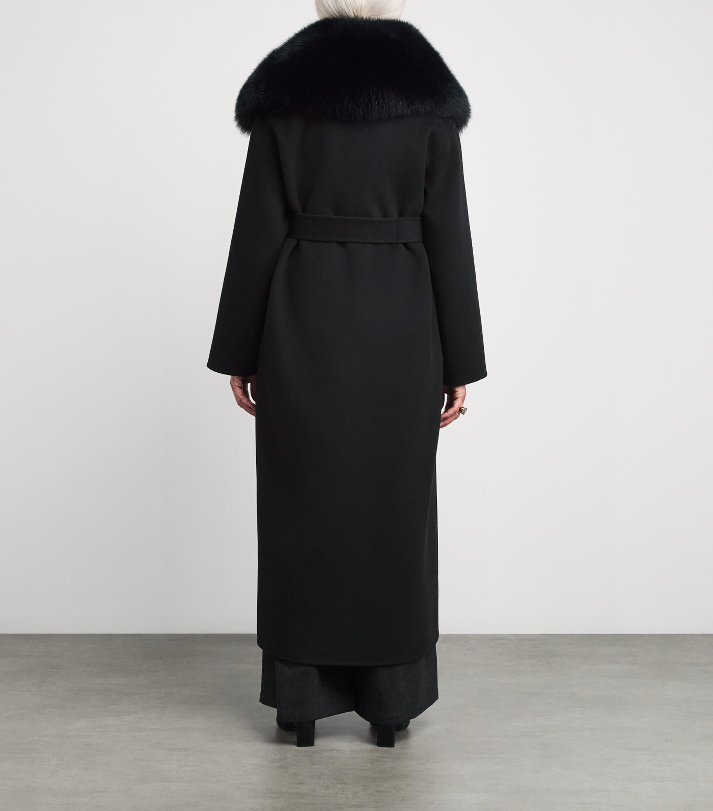 Fur-Trim Double-Breasted Coat C99 Image 4