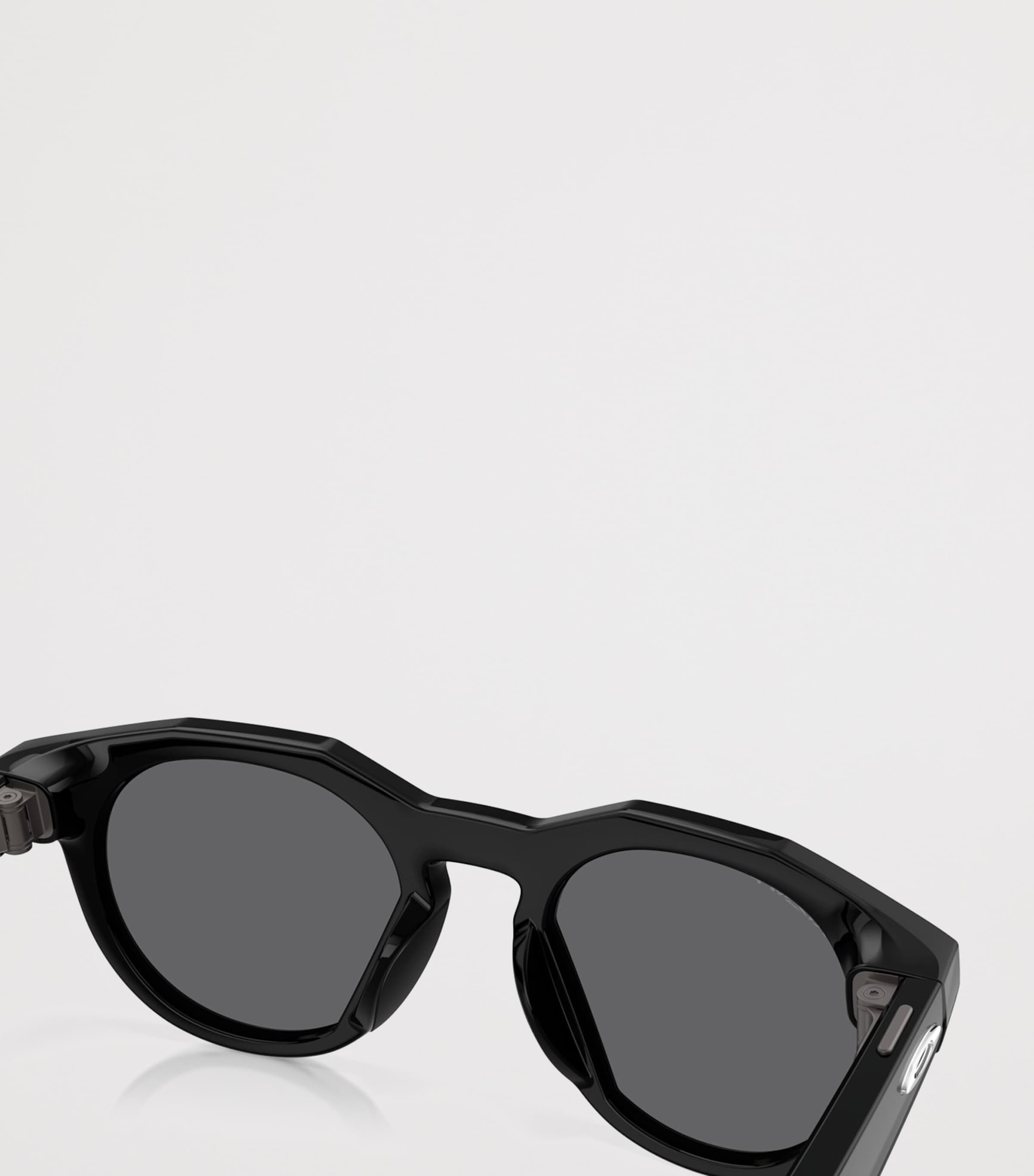 Oakley Meta AI HSTN Sunglasses Image 8