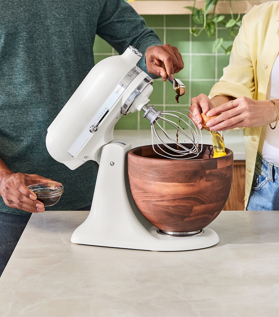 KitchenAid Artisan Stand Mixer (4.7L) Prcln Whte Wlnt Image 9