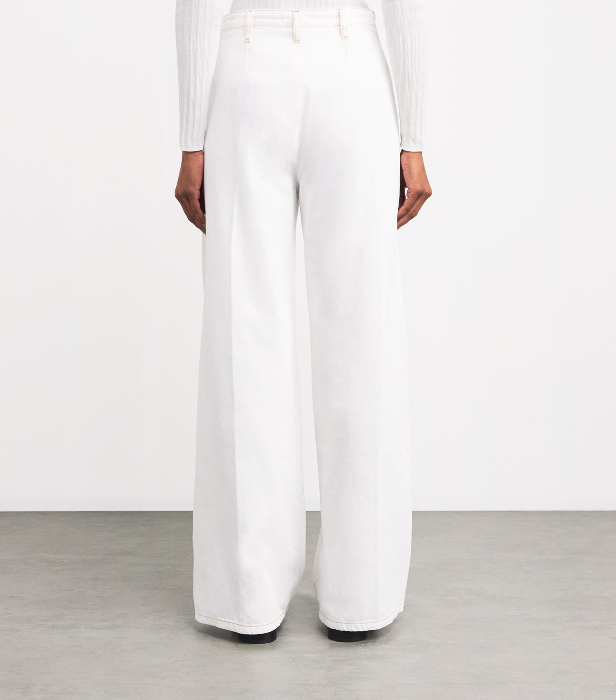 High-Waist Wide-Leg Jeans WHITE Image 4
