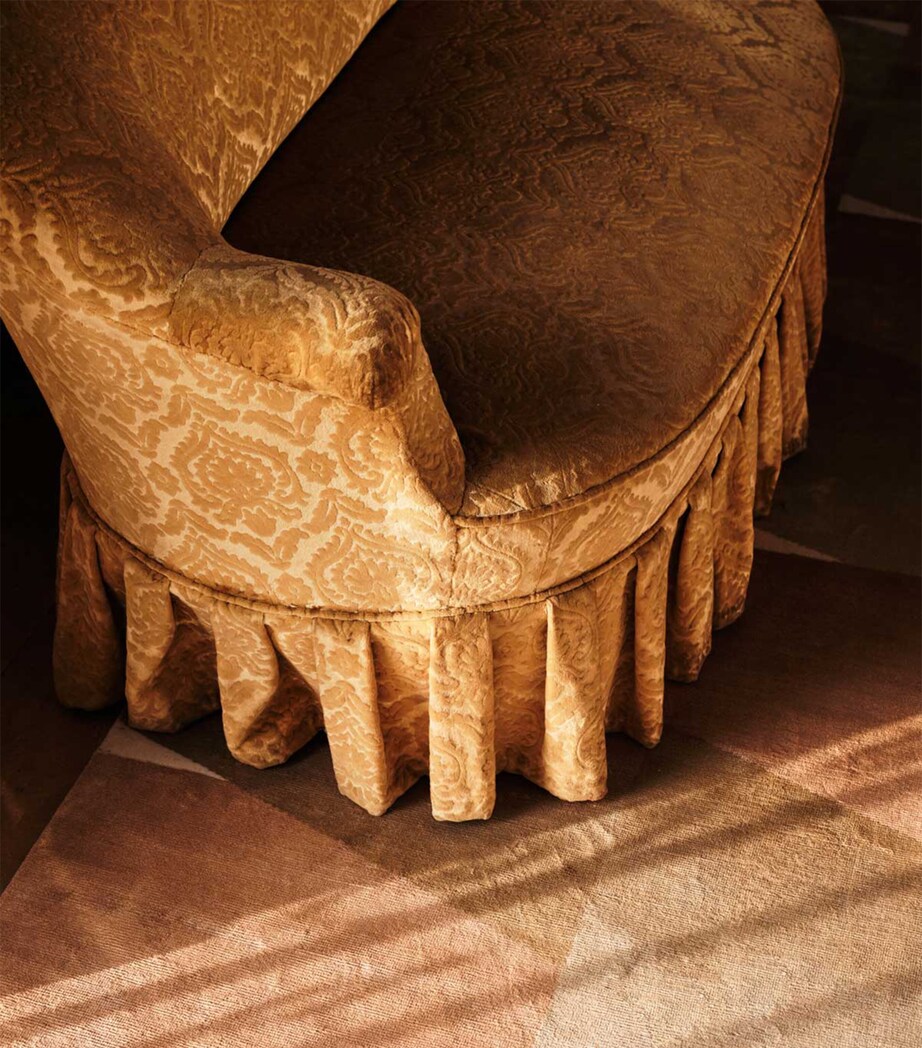 x Kelly Wearstler Crux Auburn Rug (1.83m x 2.74m) GOLD Image 5