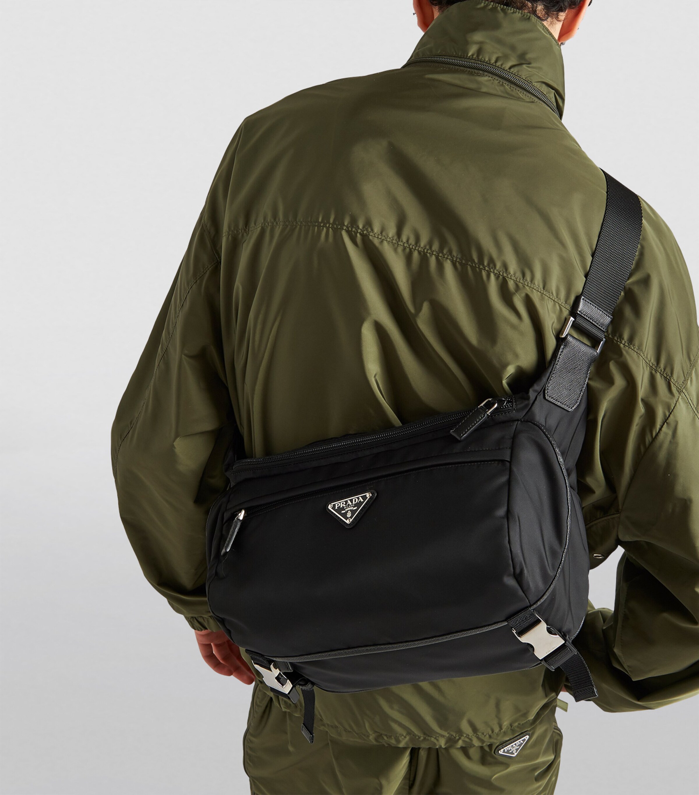 Re-Nylon Shoulder Bag F0002 Image 7