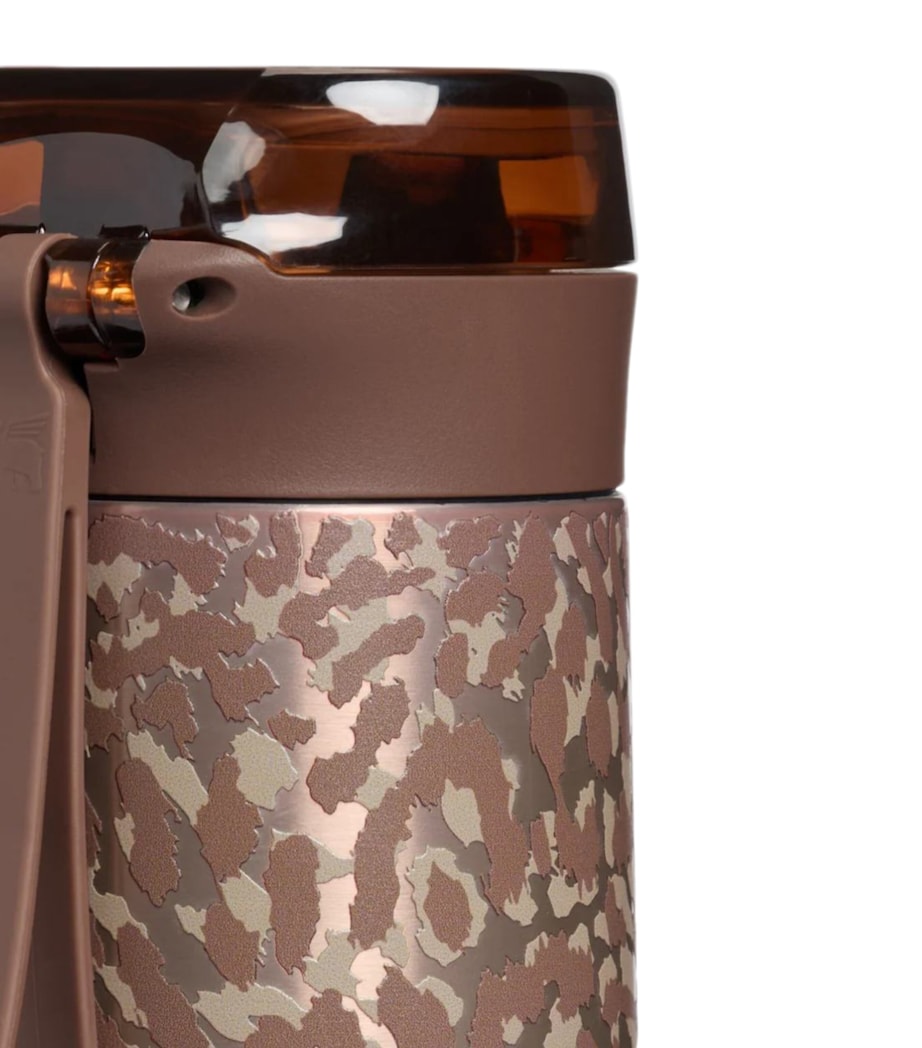 Stanley FlowState Spring Bottle (0.59L) Pale Gold Leopard Image 5