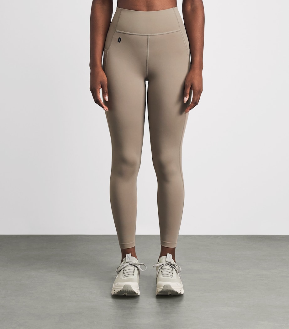 On Womens Train 7/8 Leggings Clay Image 4