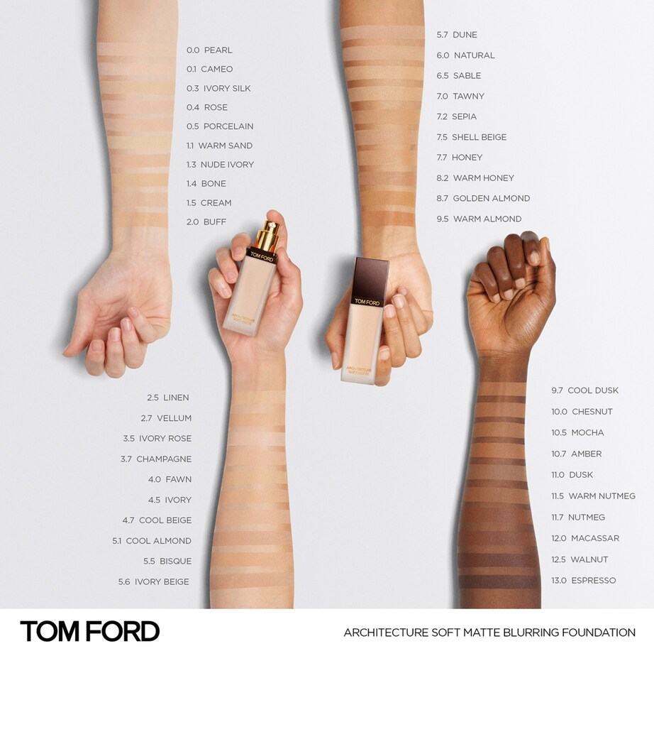TOM FORD Architecture Soft Matte Blurring Foundation Nutmeg Image 3