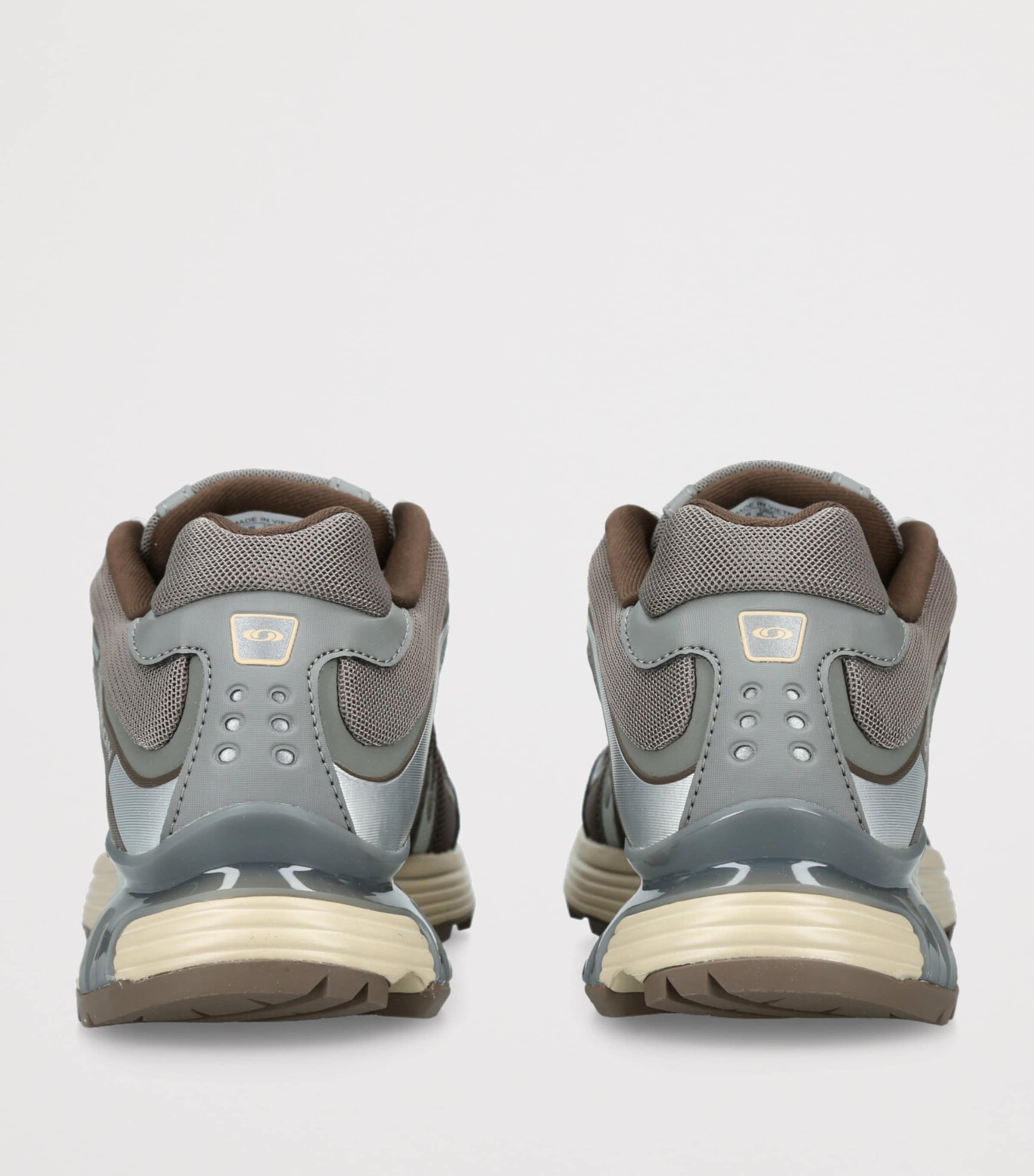 XT-WHISPER Sneakers GREY/DARK Image 2