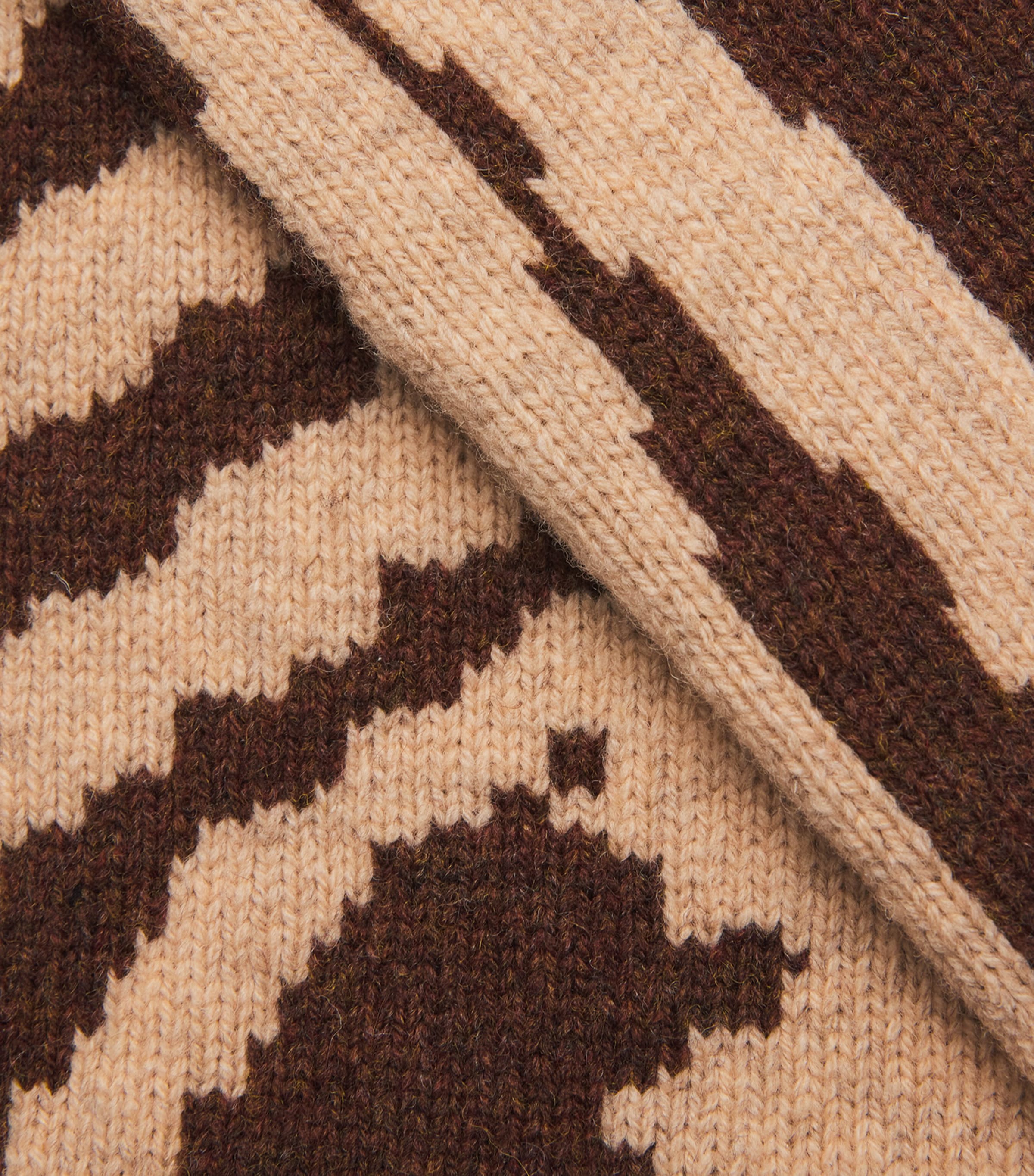 Wool Bone Intarsia Sweater BROWN Image 5