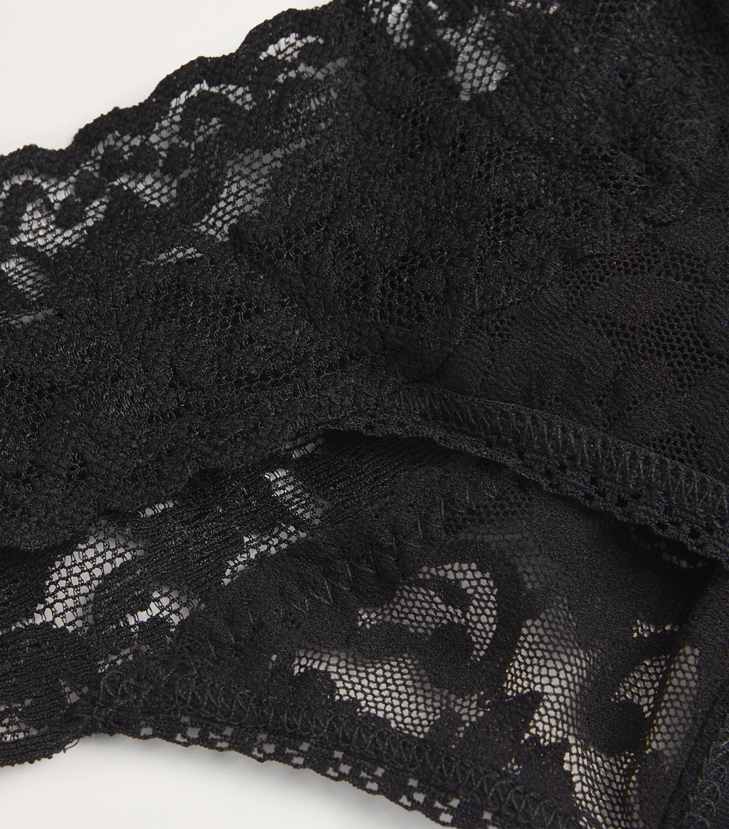 Hanky Panky Black Lace Low-Rise Thong | Harrods UK