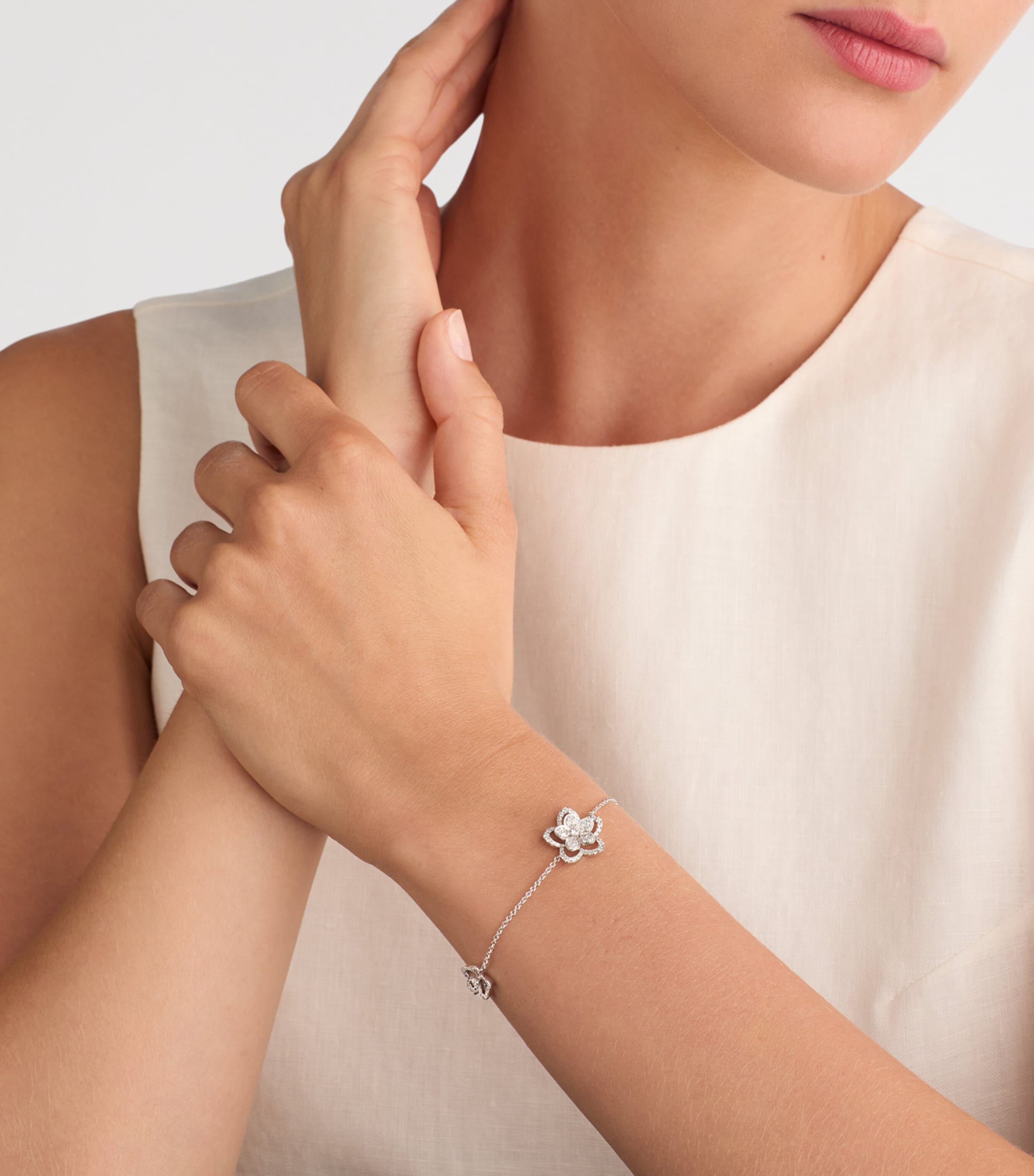 Graff White Gold and Diamond Wild Flower Bracelet White Gold Image 2