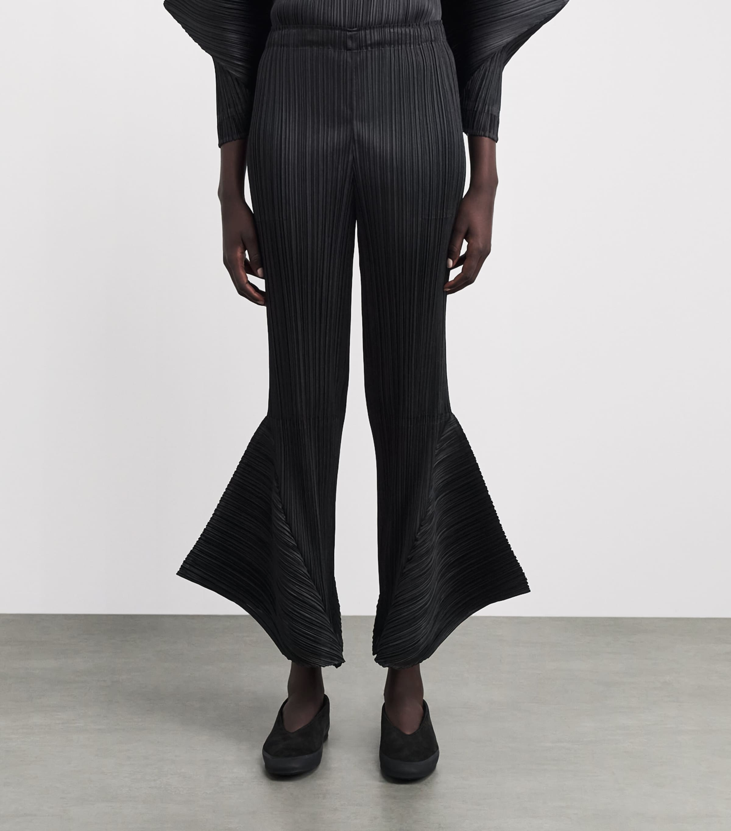 Pleats Please Issey Miyake Womens Skyline Wide-Leg Trousers Black Image 4