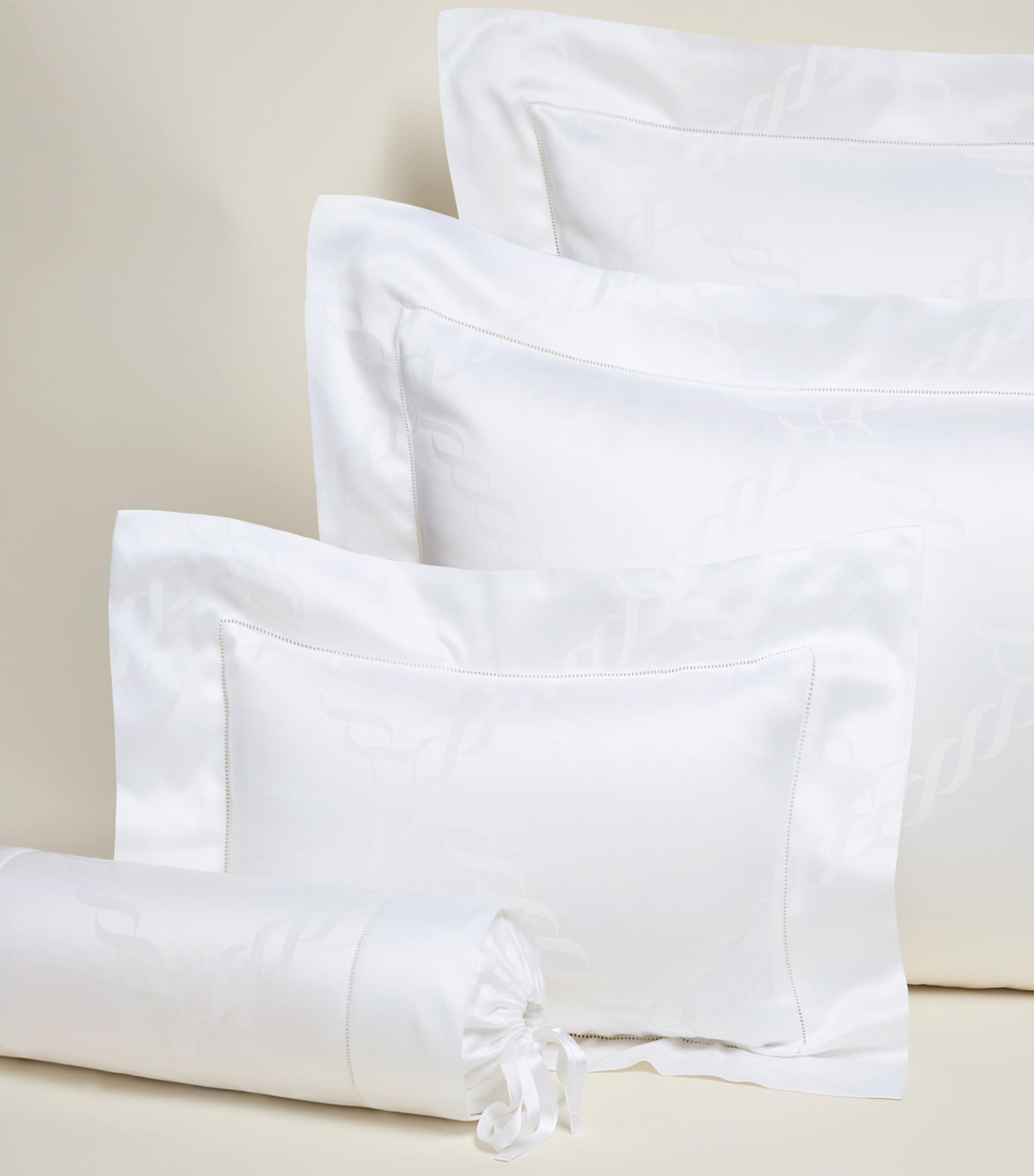 Treccia Pillowcase (50cm x 75cm) WHITE Image 3