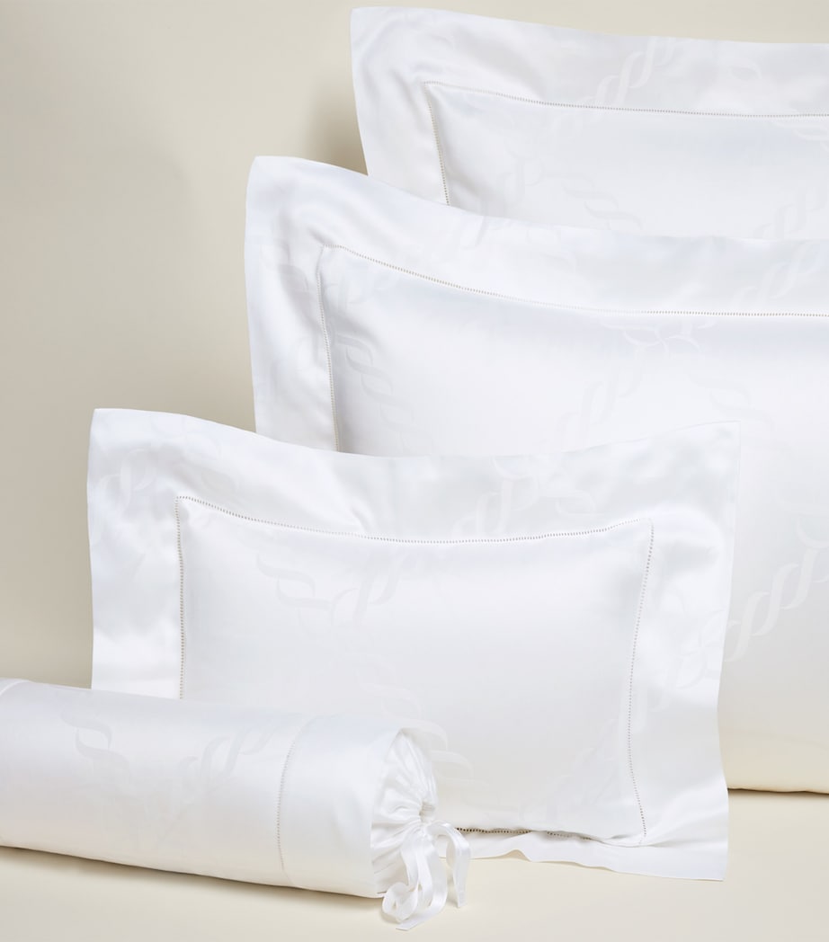Treccia Pillowcase (50cm x 75cm) WHITE Image 3