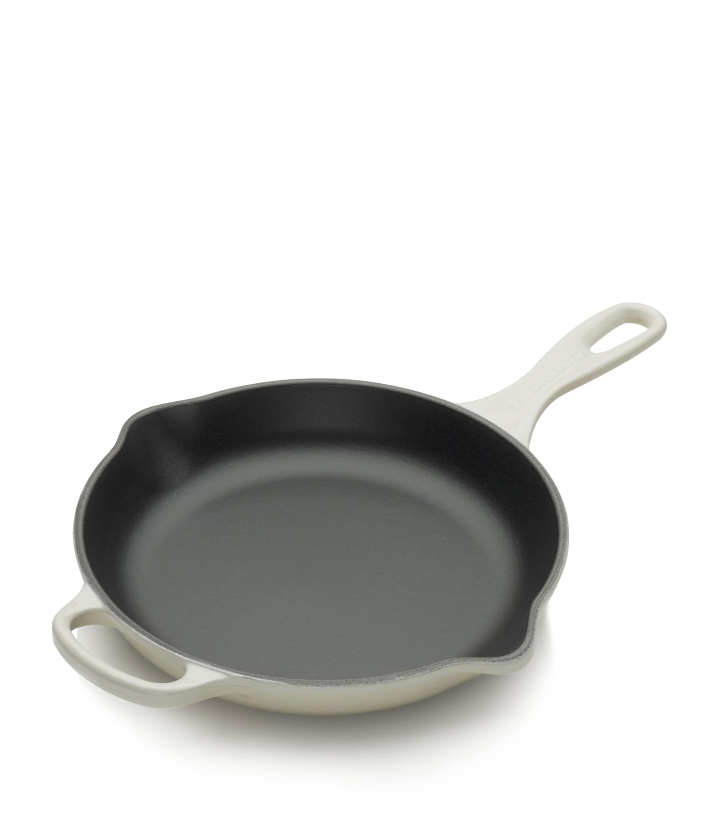 Le Creuset Signature Cast Iron Skillet 23cm