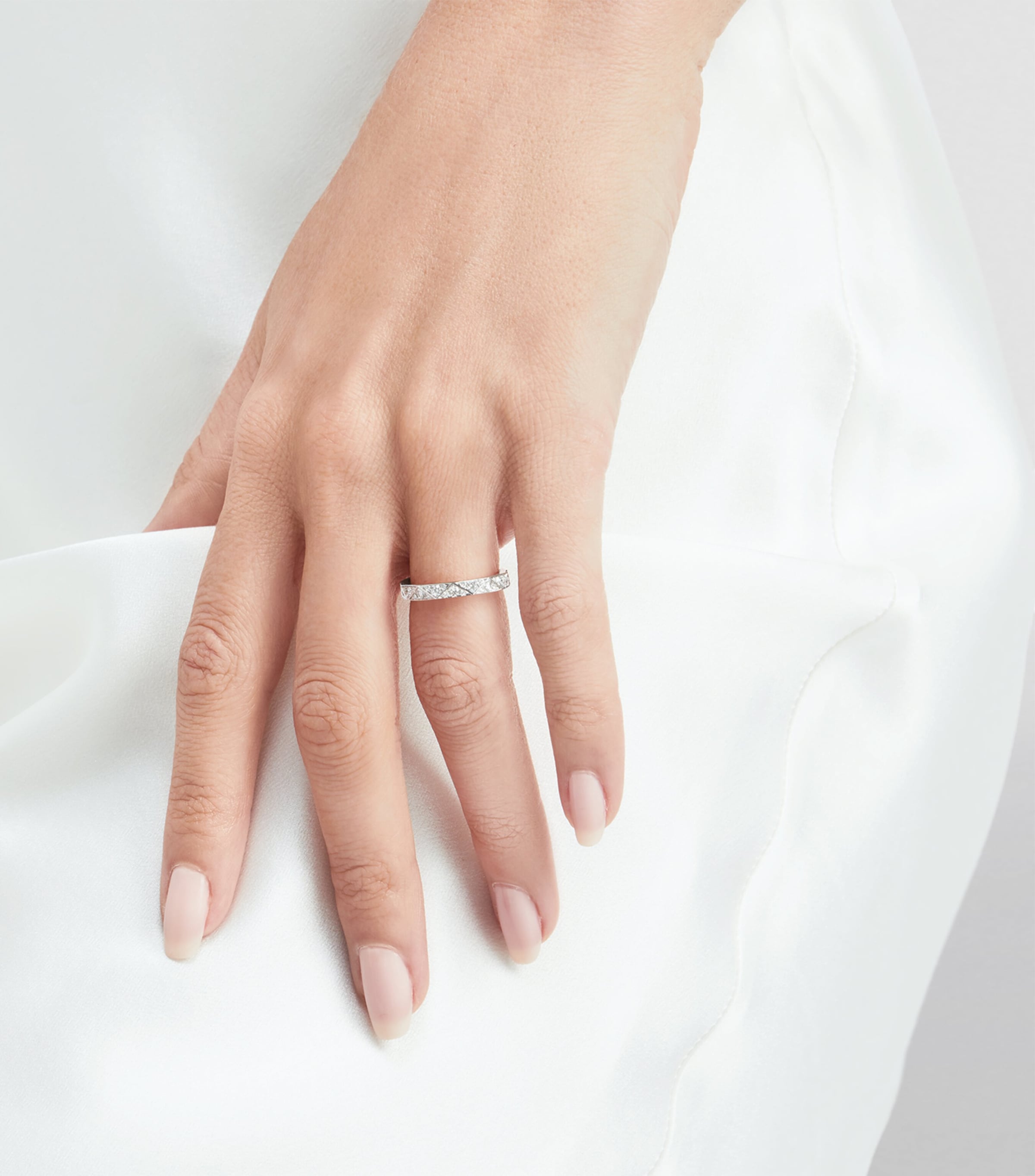 White Gold and Diamond LG Signature Ring WHITE GOLD Image 3