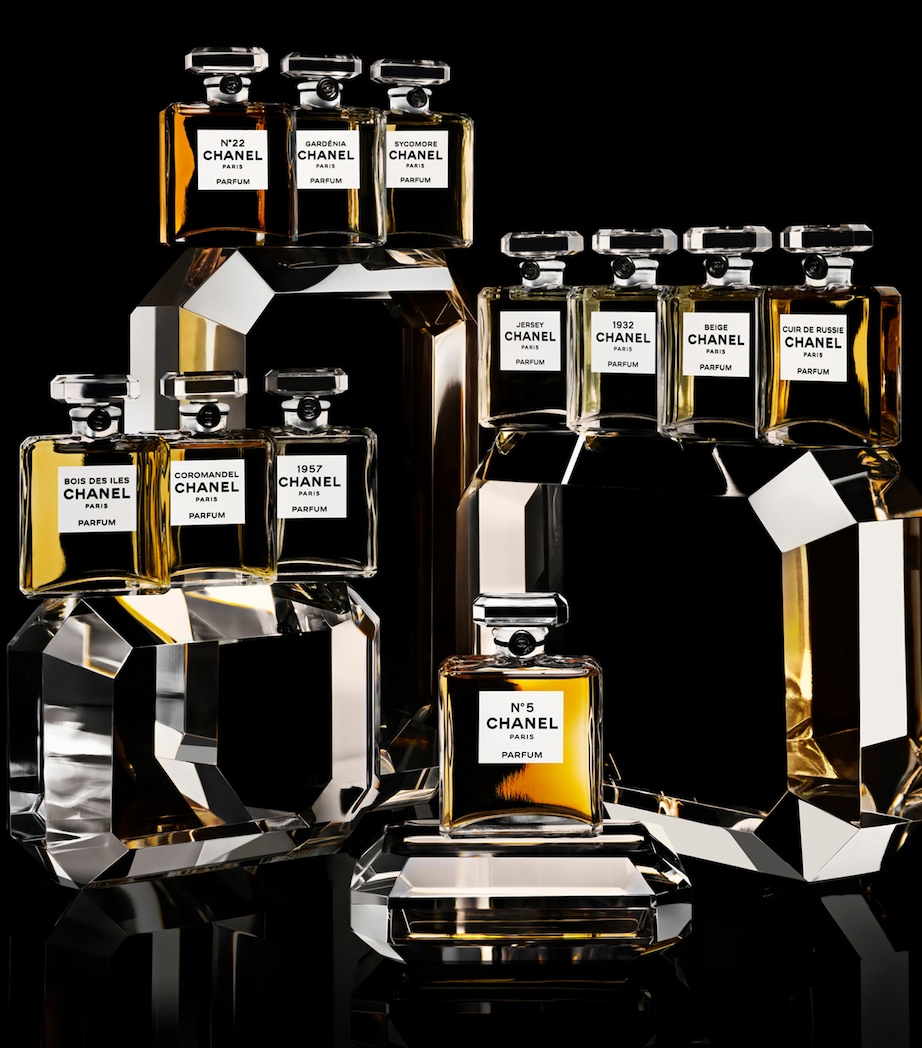 CHANEL 1932 Extrait de Parfum (30ml) Image 4