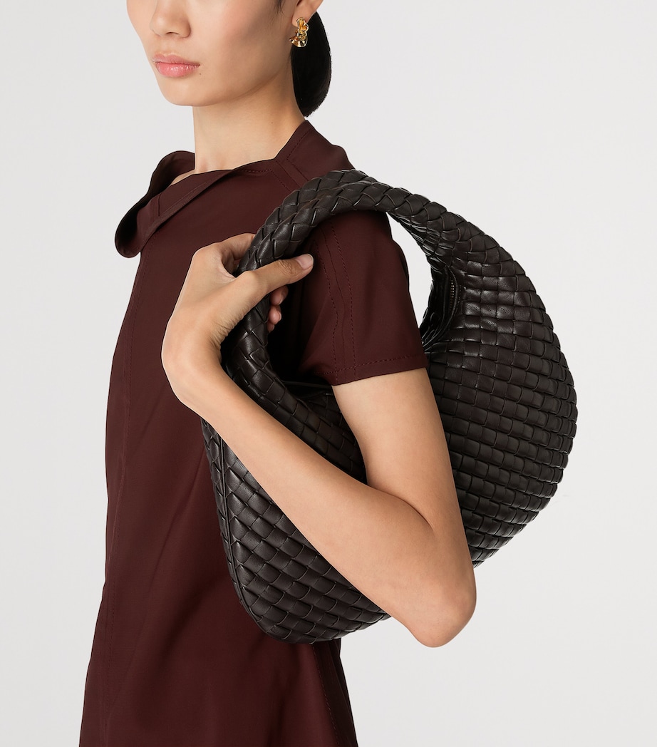 Small Intrecciato Leather Veneta Shoulder Bag 2190 Image 2