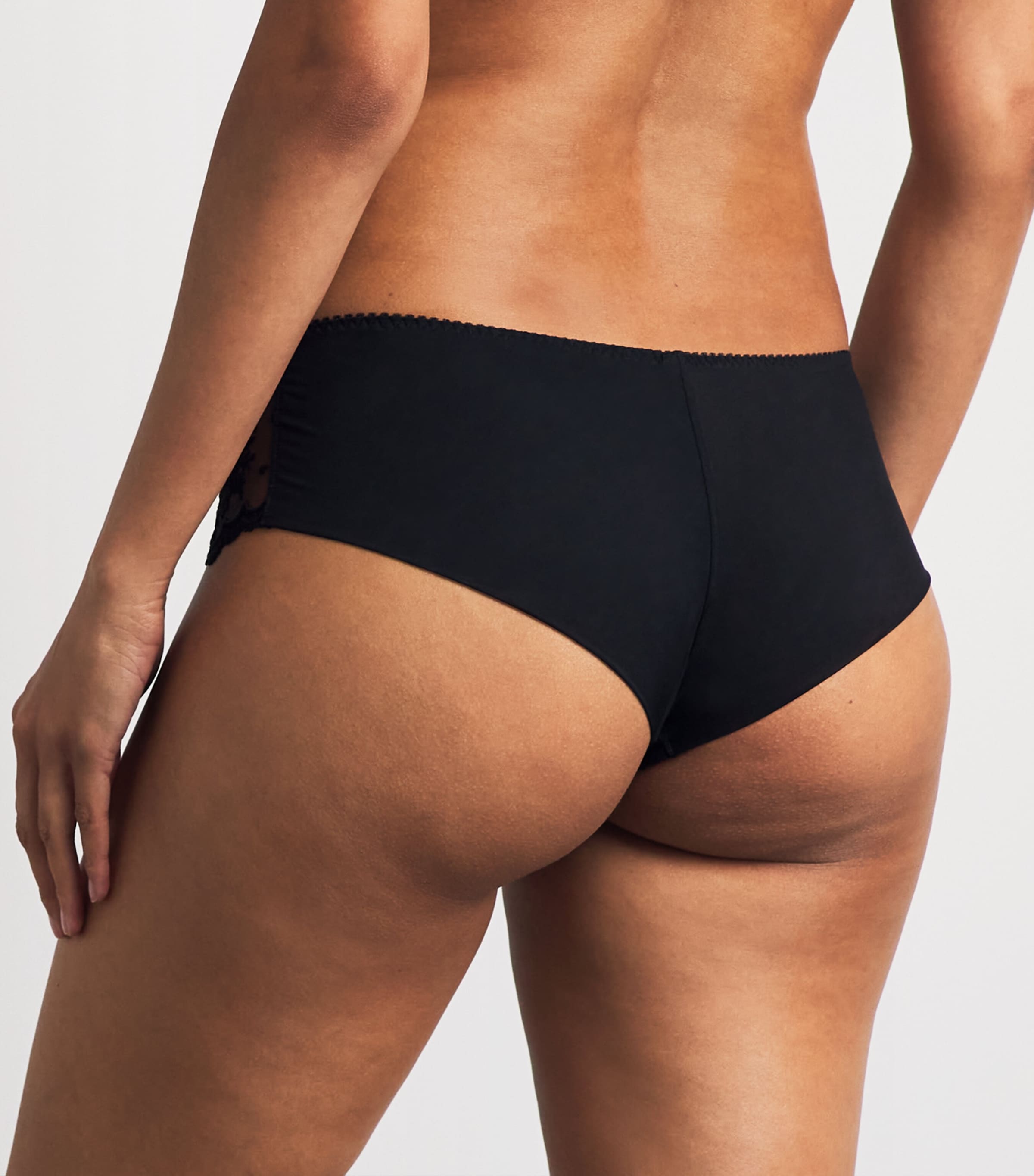 Simone Perele Womens Lace Intrigue Briefs Noir Image 3