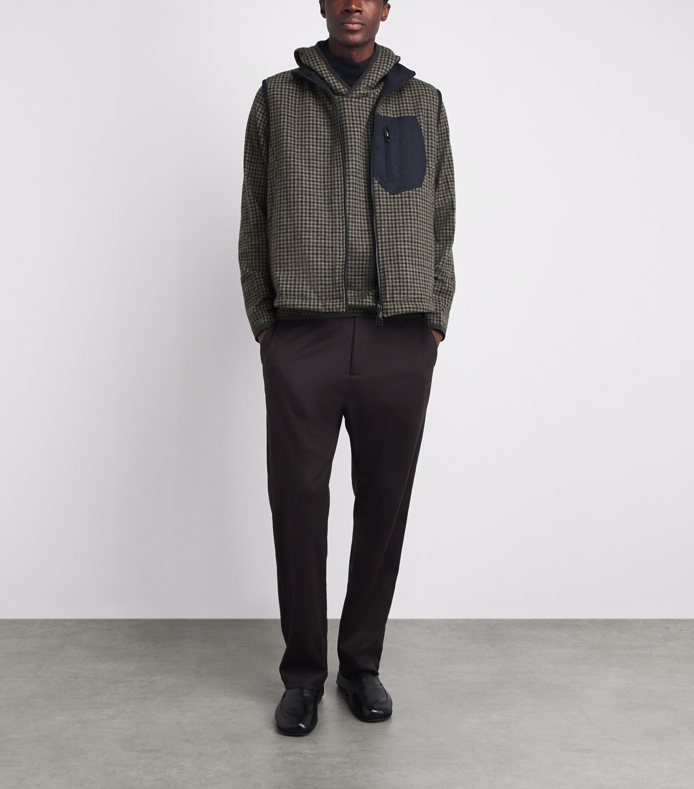 Sease Mens Check Reversible Gilet Blue Beige Image 2