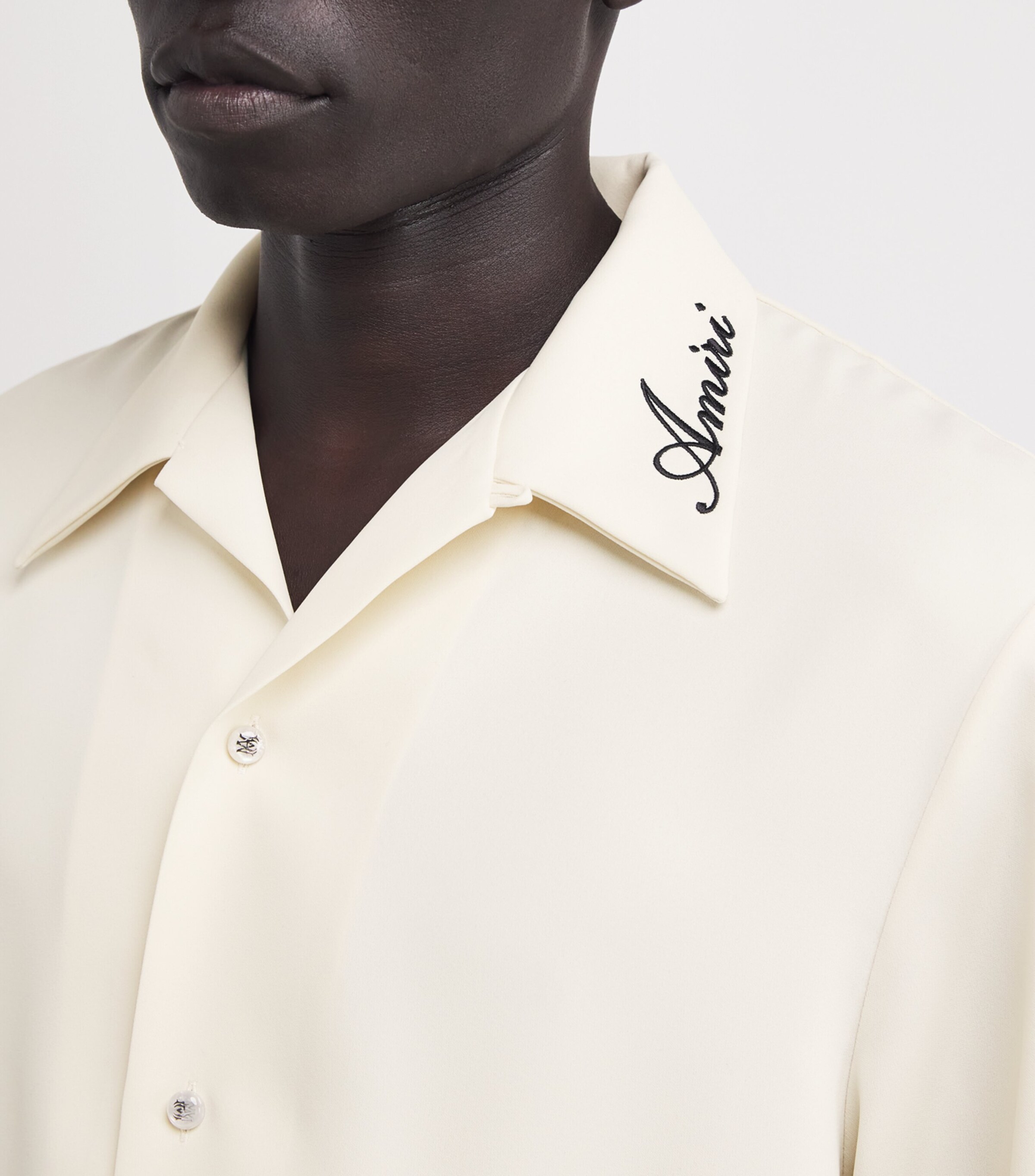AMIRI Mens Embroidered Logo Short-Sleeve Shirt Alabaster Image 6