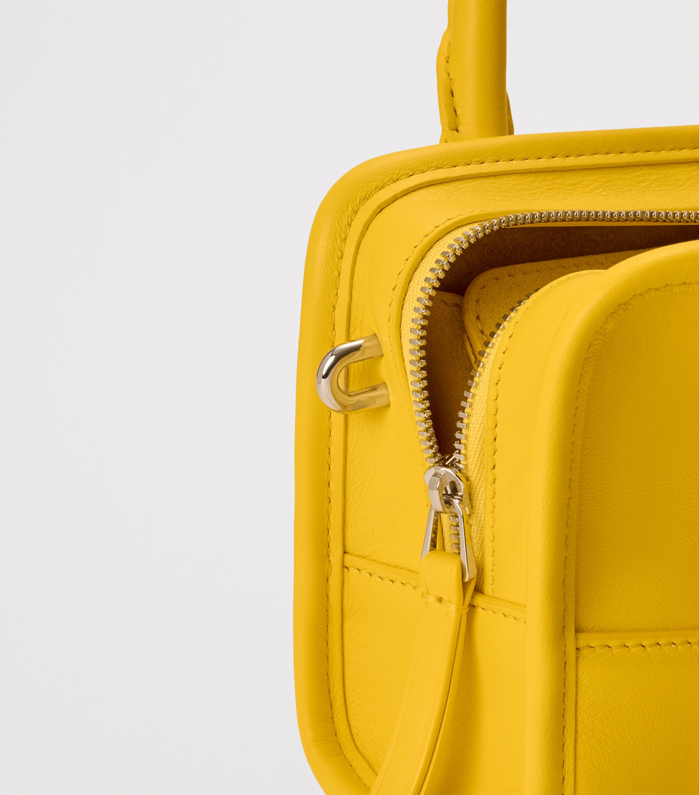 Mini Leather Amazona 180 Top-Handle Bag DAISY YELLOW Image 10