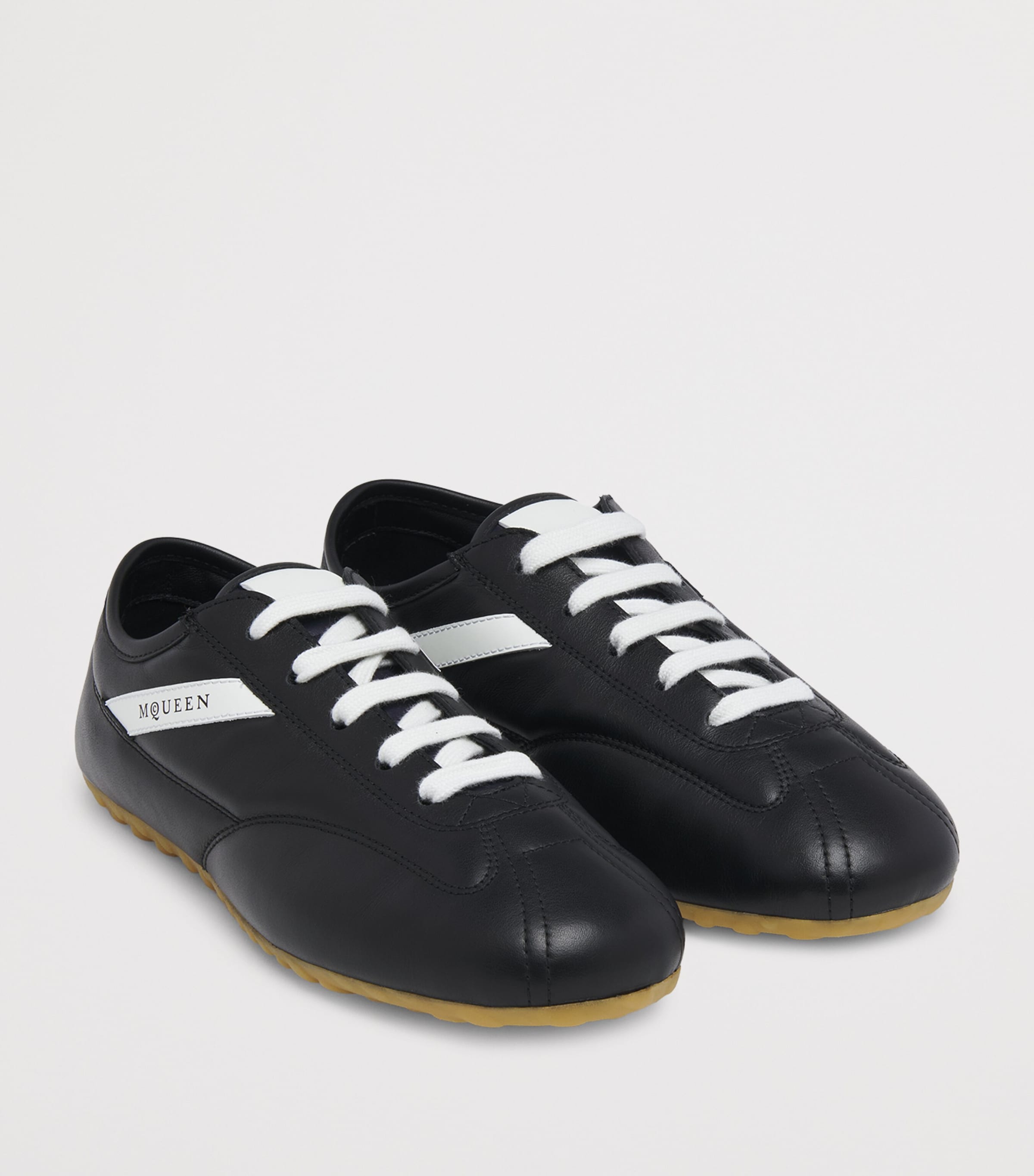 Leather Boxe Sneakers 1550 Image 2
